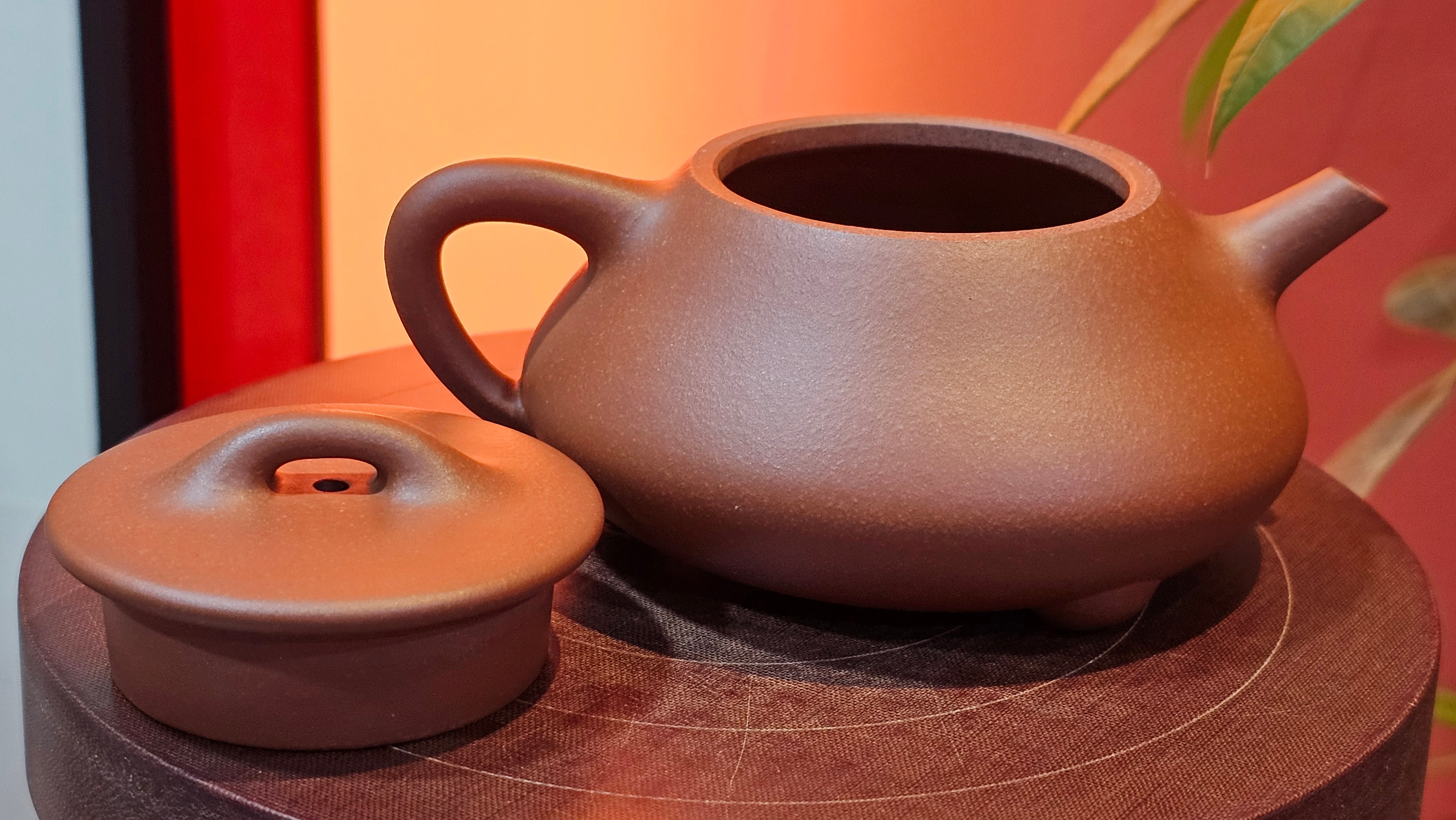 Shuo Piao 硕瓢, 221.3ml, Zi Ni 紫泥, by our Collaborative Craftsman Chen Huan 陈欢 ~ Congratulations to Mr R., 1728hrs 14th June 2025, Miami, FL.