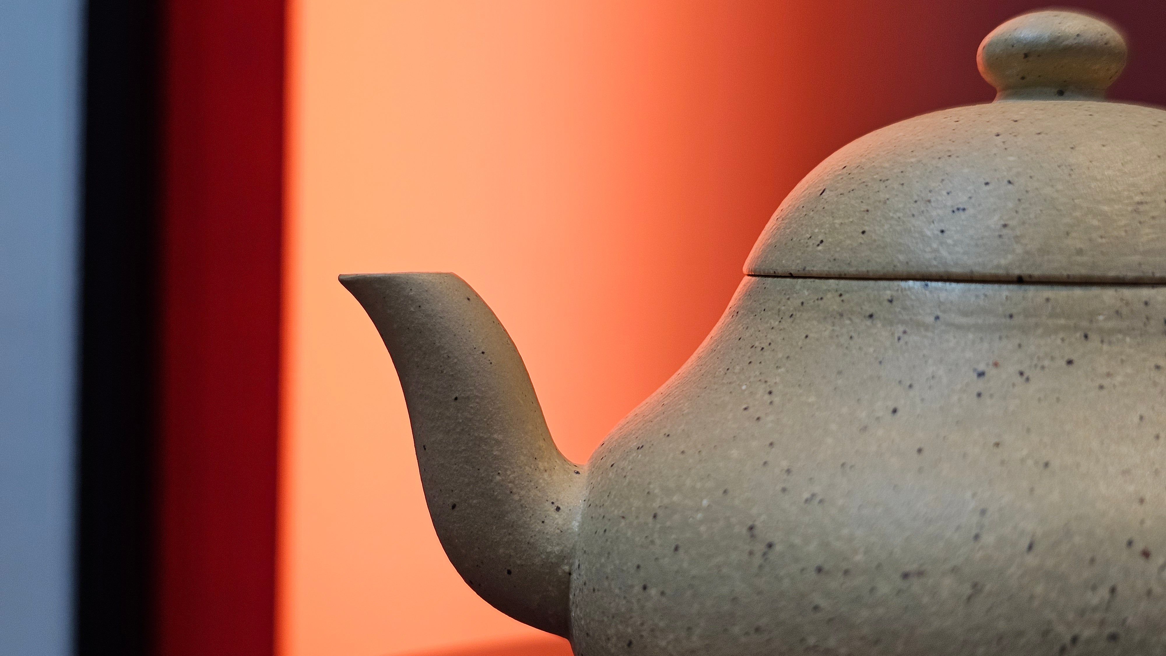 Li Xing 梨形, 163.1ml, Zhi Ma Duan Ni 芝麻段泥, by Craftsman Gu Xiao Ming 顾小明 ~ Congratulations to Mr A.K., 2247hrs 16th June 2025, Seattle, WA.