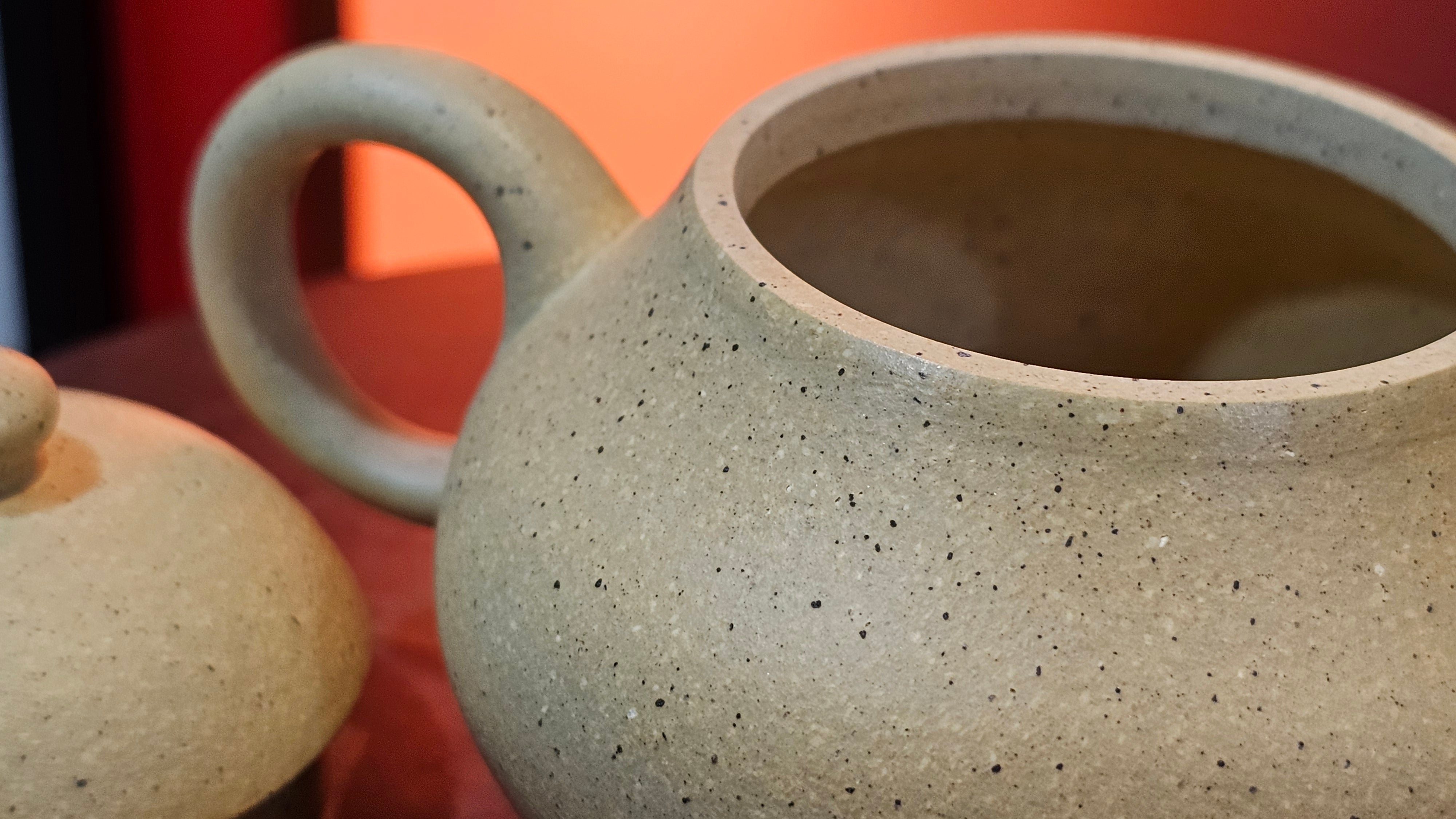 Li Xing 梨形, 163.1ml, Zhi Ma Duan Ni 芝麻段泥, by Craftsman Gu Xiao Ming 顾小明 ~ Congratulations to Mr A.K., 2247hrs 16th June 2025, Seattle, WA.