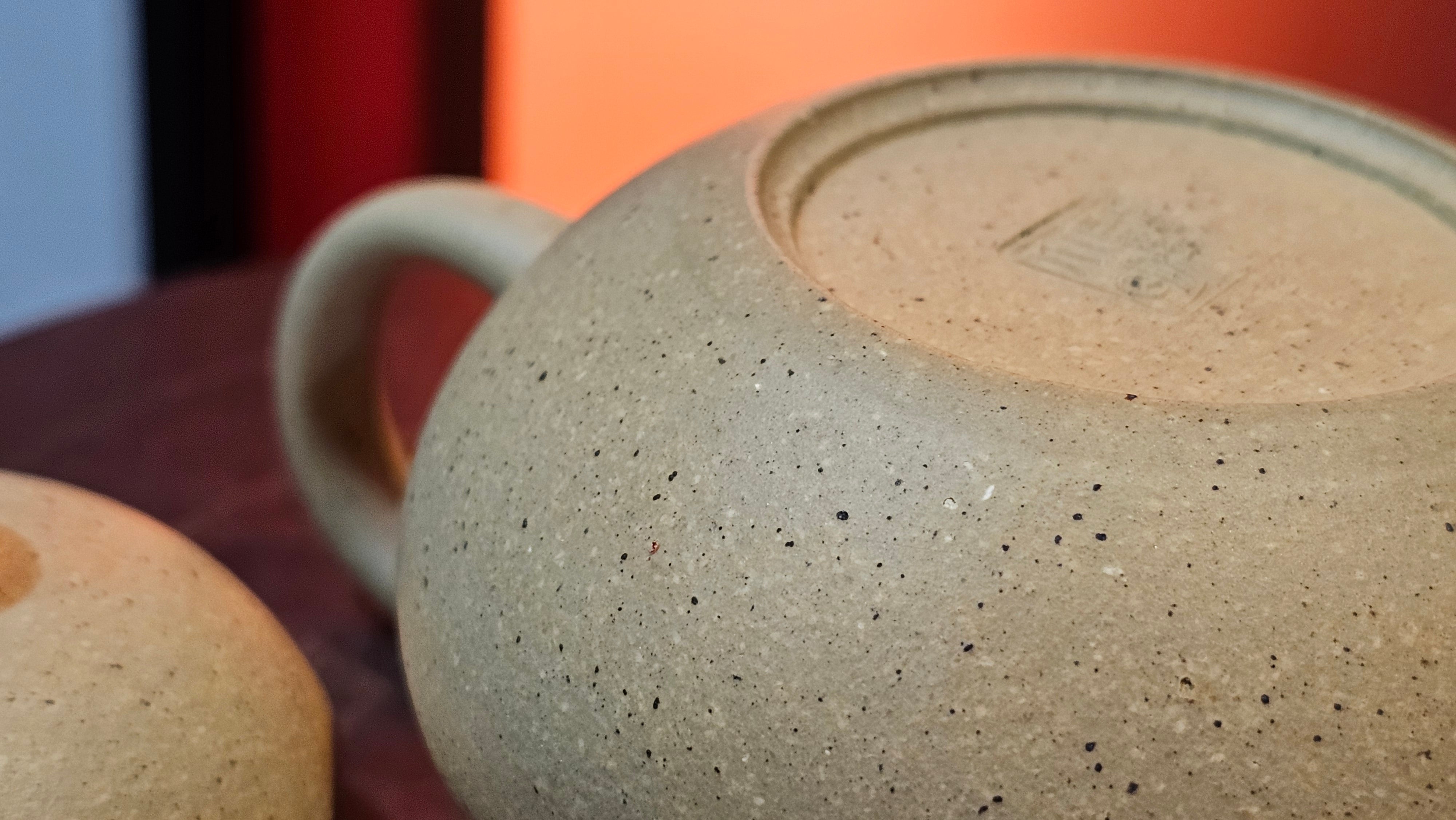 Li Xing 梨形, 163.1ml, Zhi Ma Duan Ni 芝麻段泥, by Craftsman Gu Xiao Ming 顾小明 ~ Congratulations to Mr A.K., 2247hrs 16th June 2025, Seattle, WA.