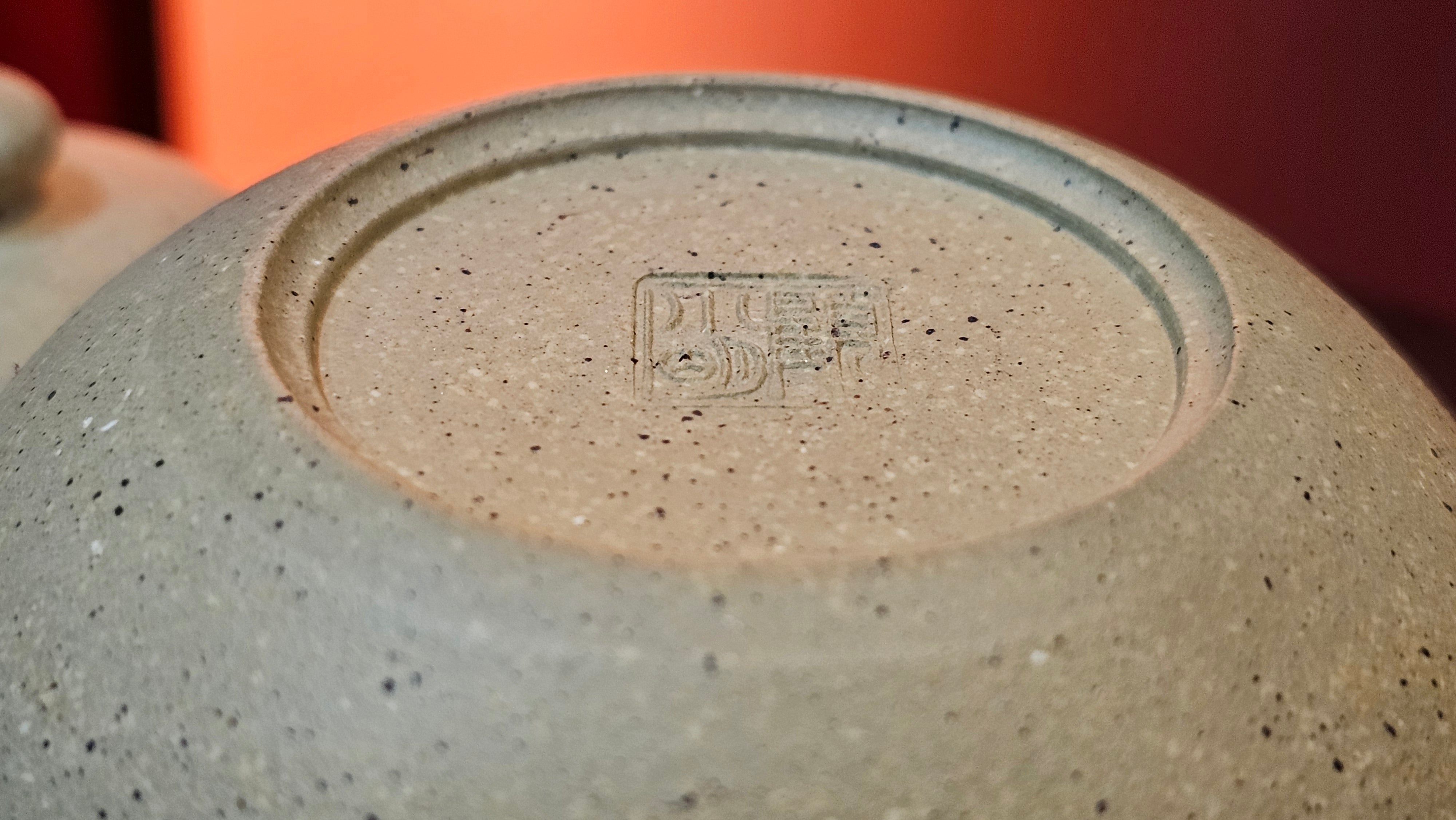 Li Xing 梨形, 163.1ml, Zhi Ma Duan Ni 芝麻段泥, by Craftsman Gu Xiao Ming 顾小明 ~ Congratulations to Mr A.K., 2247hrs 16th June 2025, Seattle, WA.