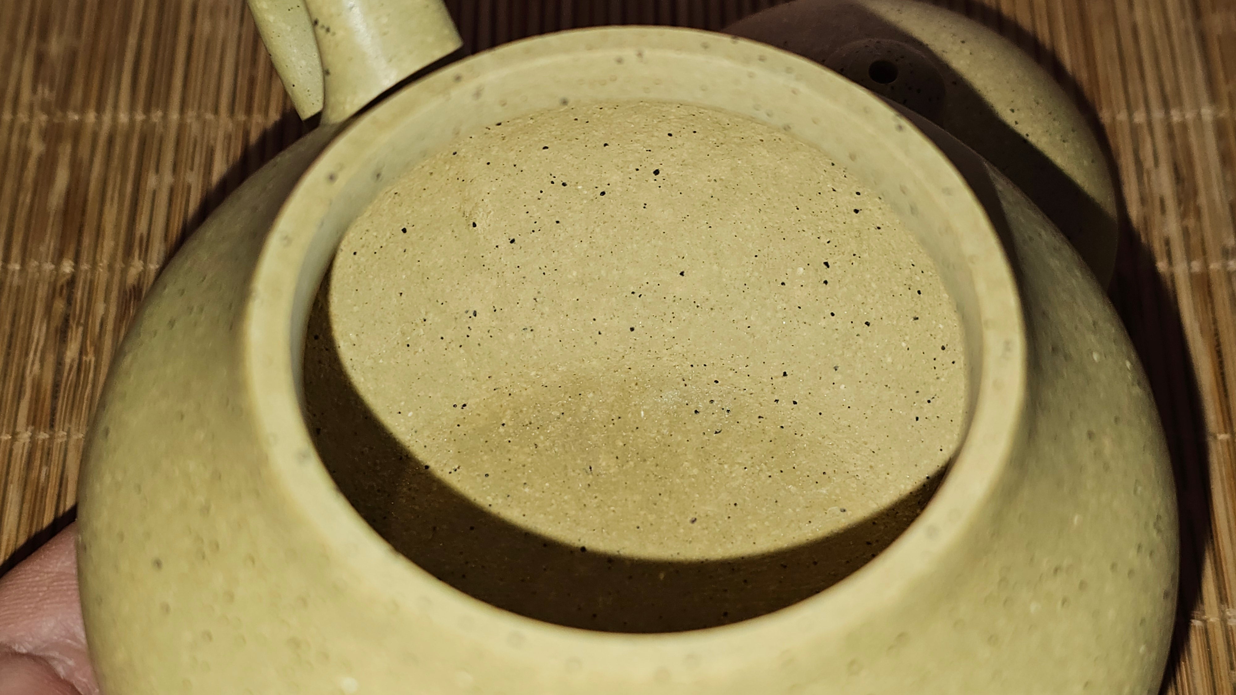 Li Xing 梨形, 163.1ml, Zhi Ma Duan Ni 芝麻段泥, by Craftsman Gu Xiao Ming 顾小明 ~ Congratulations to Mr A.K., 2247hrs 16th June 2025, Seattle, WA.