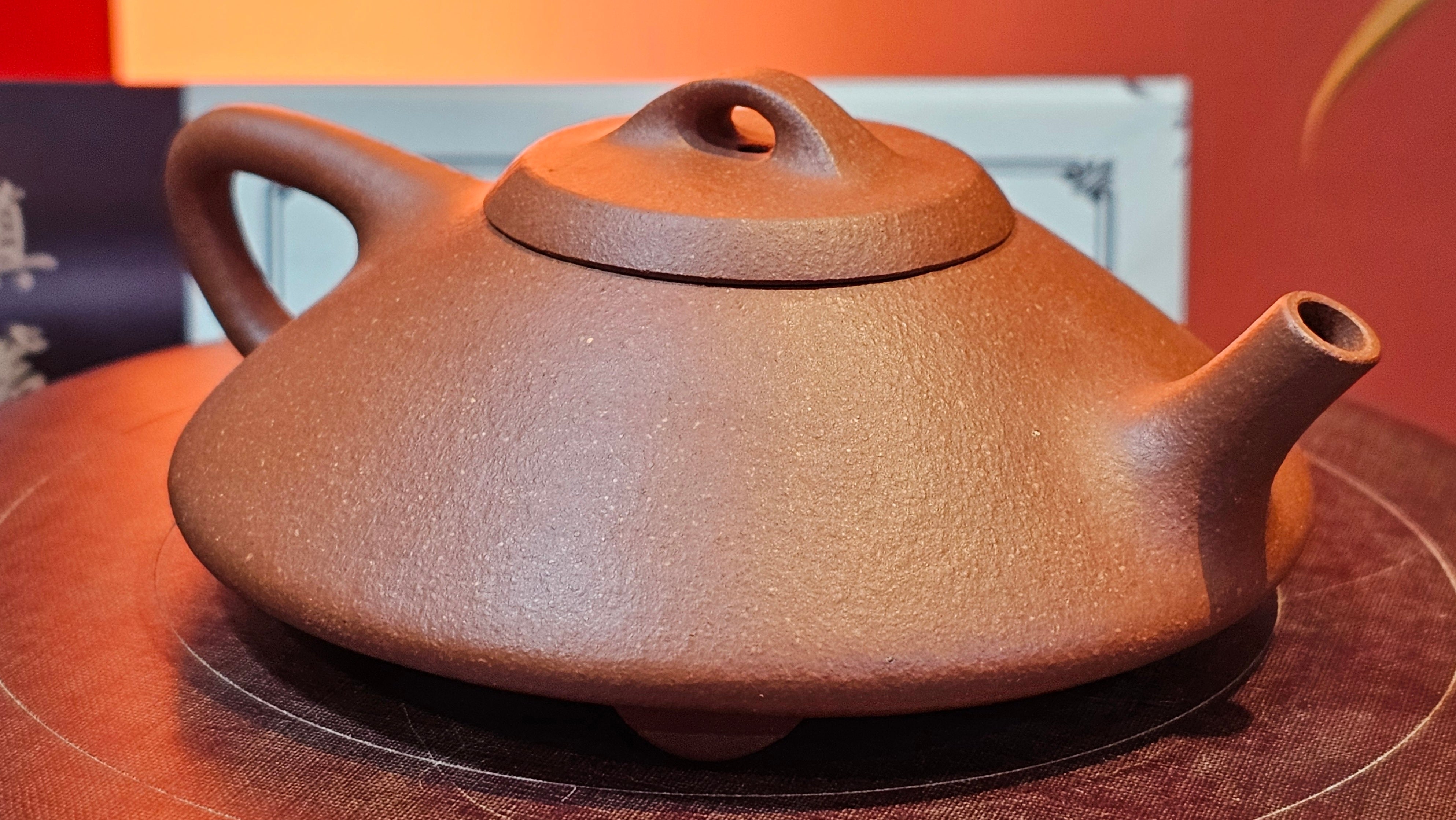 He Piao 合瓢, 151.0ml, Hong Jiang Po Ni 红降坡泥, by Craftsman Chen Gui Zhi 陈桂枝。(Red JiangPoNi is rarer than Yellow JiangPoNi, XiaoMeiYao ZhuNi & ZhaoZhuang ZhuNi) ~ Congratulations to Mr J.T., 0838hrs 20th June 2025, Chippendale, Australia 🇦🇺.