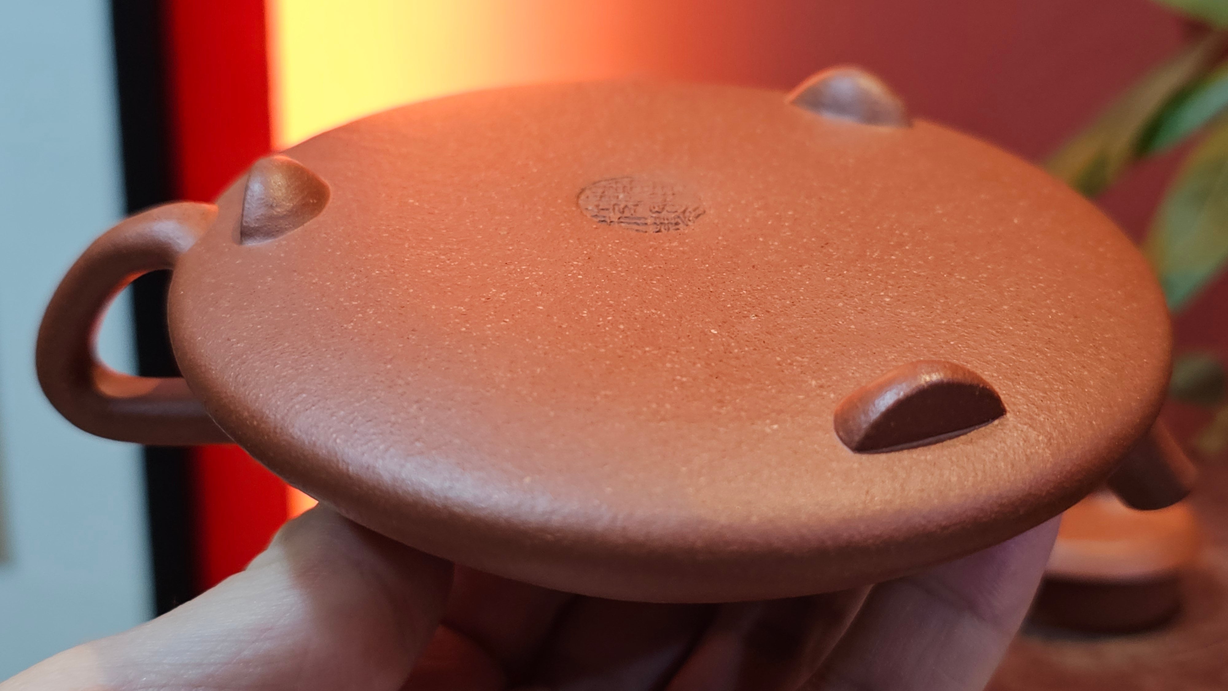 He Piao 合瓢, 151.0ml, Hong Jiang Po Ni 红降坡泥, by Craftsman Chen Gui Zhi 陈桂枝。(Red JiangPoNi is rarer than Yellow JiangPoNi, XiaoMeiYao ZhuNi & ZhaoZhuang ZhuNi) ~ Congratulations to Mr J.T., 0838hrs 20th June 2025, Chippendale, Australia 🇦🇺.