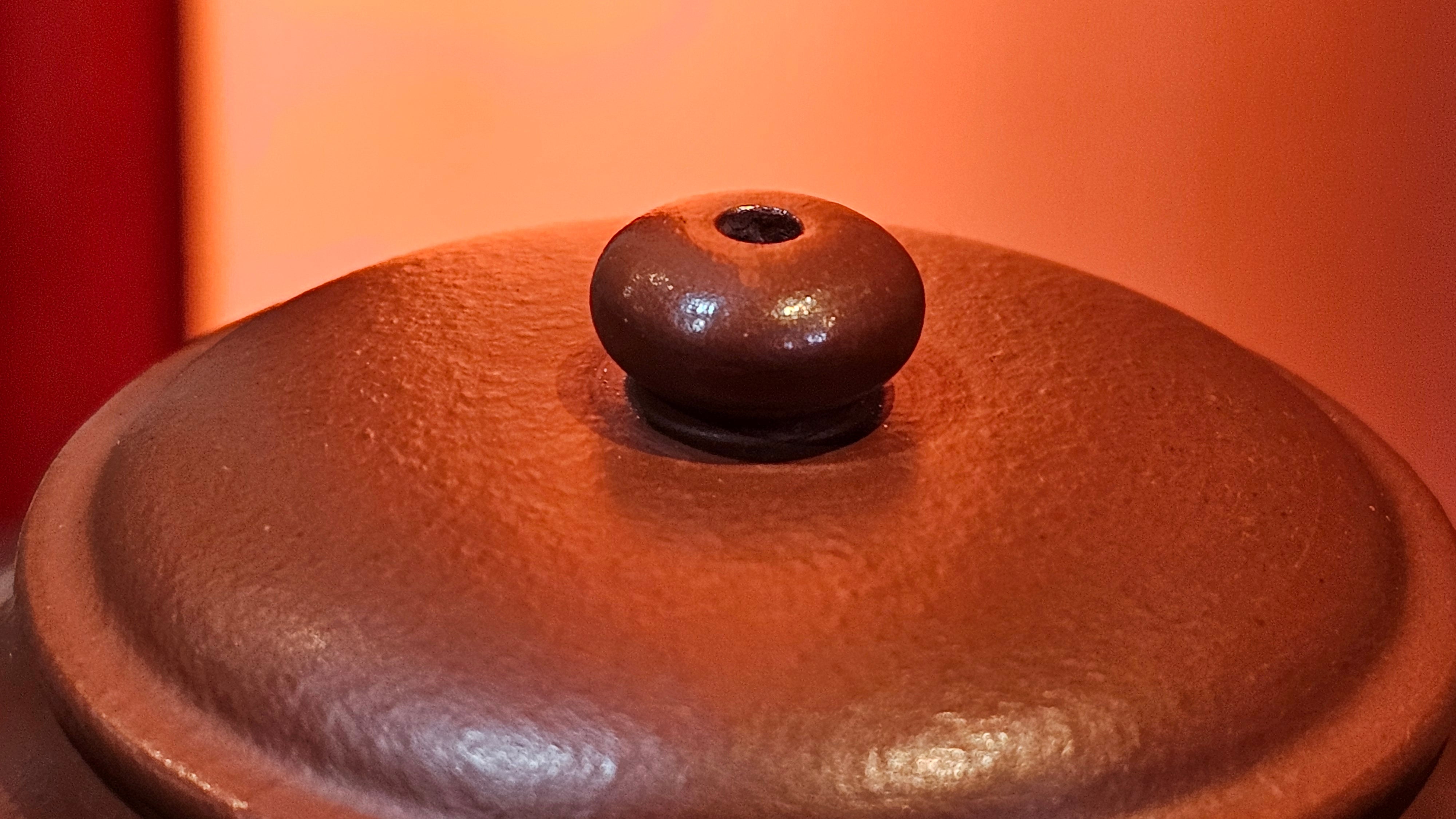 Ming Lu 明炉, 131.5ml, Xiao Mei Yao Zhu Ni 小煤窑朱泥, by our Collaborative Craftsman Wang Xing 王兴 ~ Congratulations to Ms F.W.! 1306hrs 20th July, Berlin, Germany 🇩🇪.