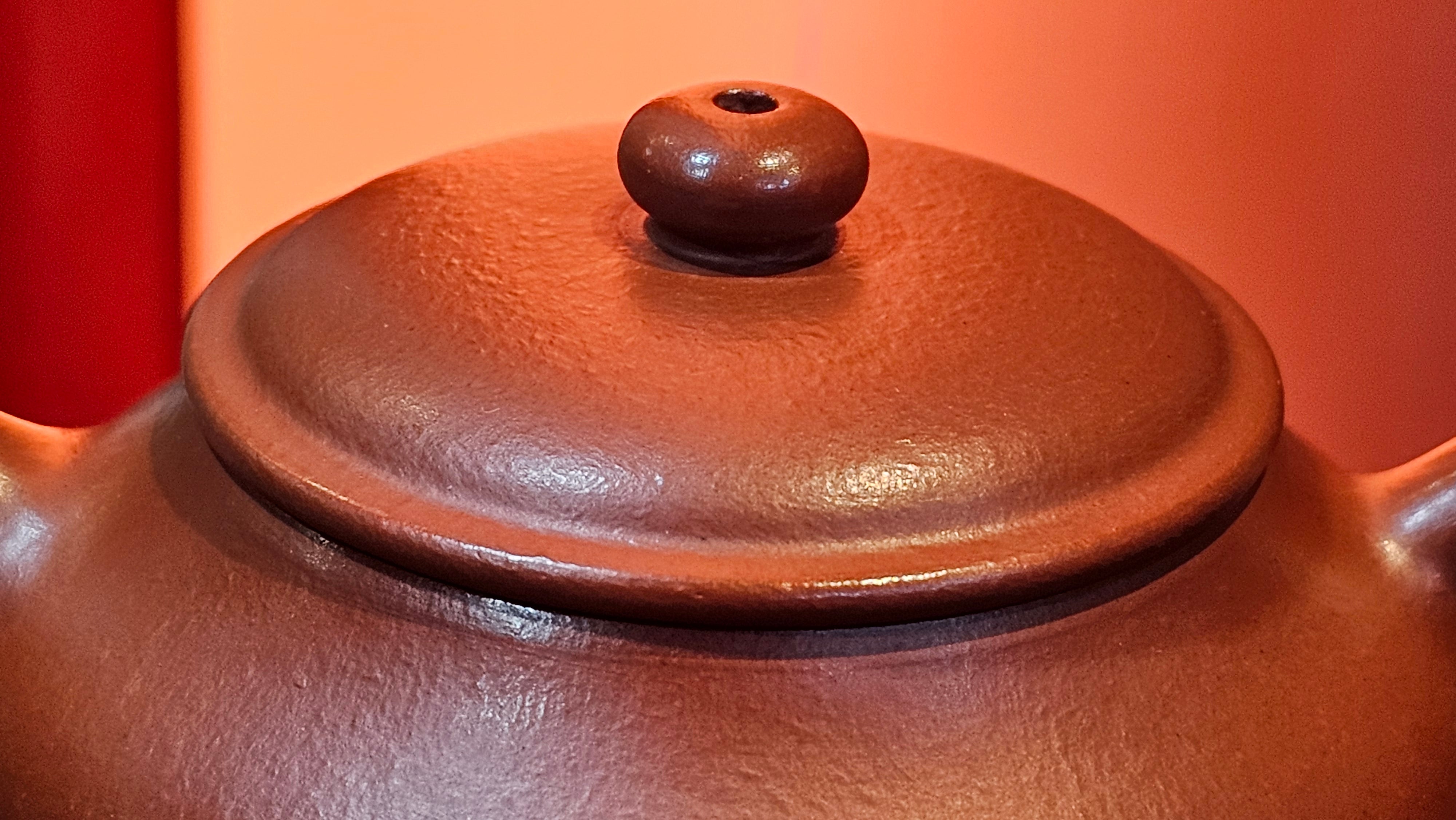 Ming Lu 明炉, 131.5ml, Xiao Mei Yao Zhu Ni 小煤窑朱泥, by our Collaborative Craftsman Wang Xing 王兴 ~ Congratulations to Ms F.W.! 1306hrs 20th July, Berlin, Germany 🇩🇪.