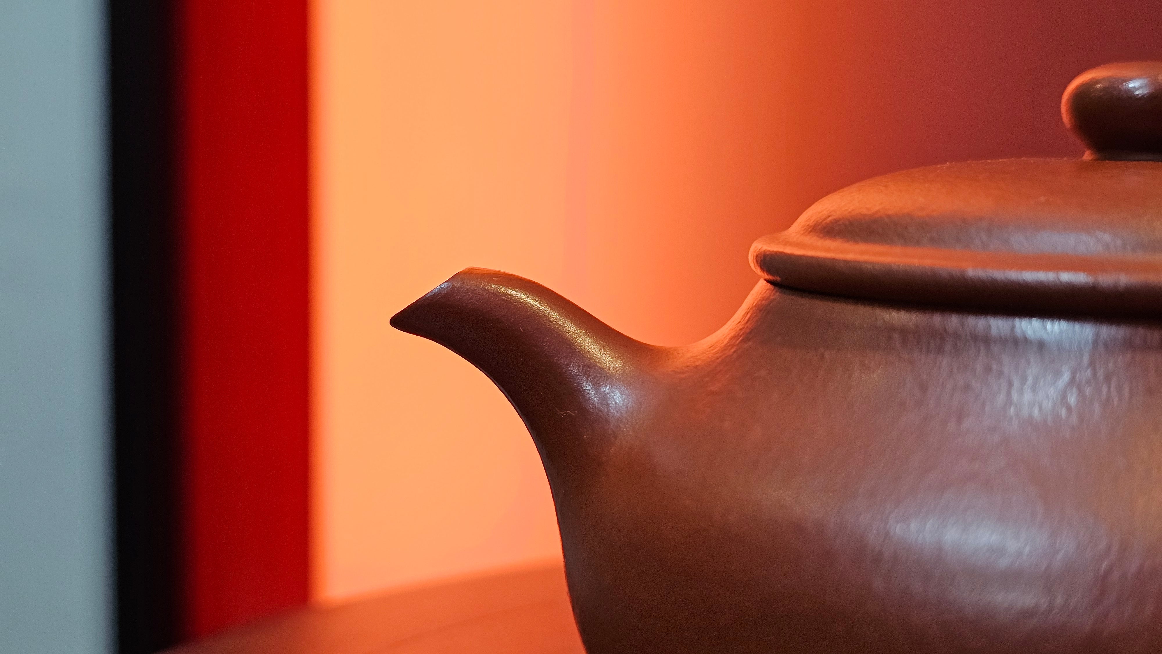 Ming Lu 明炉, 131.5ml, Xiao Mei Yao Zhu Ni 小煤窑朱泥, by our Collaborative Craftsman Wang Xing 王兴 ~ Congratulations to Ms F.W.! 1306hrs 20th July, Berlin, Germany 🇩🇪.