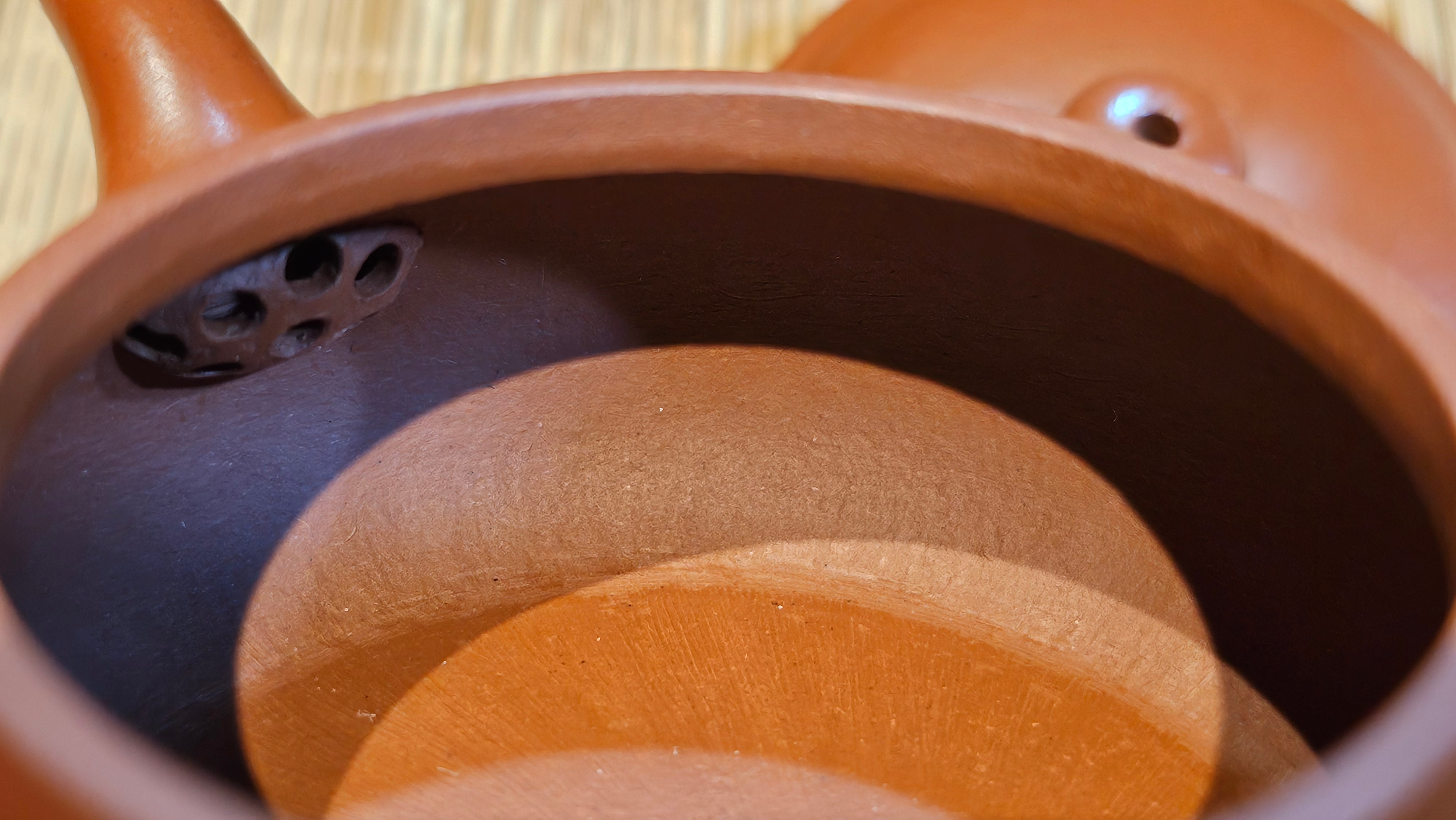 Ming Lu 明炉, 131.5ml, Xiao Mei Yao Zhu Ni 小煤窑朱泥, by our Collaborative Craftsman Wang Xing 王兴 ~ Congratulations to Ms F.W.! 1306hrs 20th July, Berlin, Germany 🇩🇪.