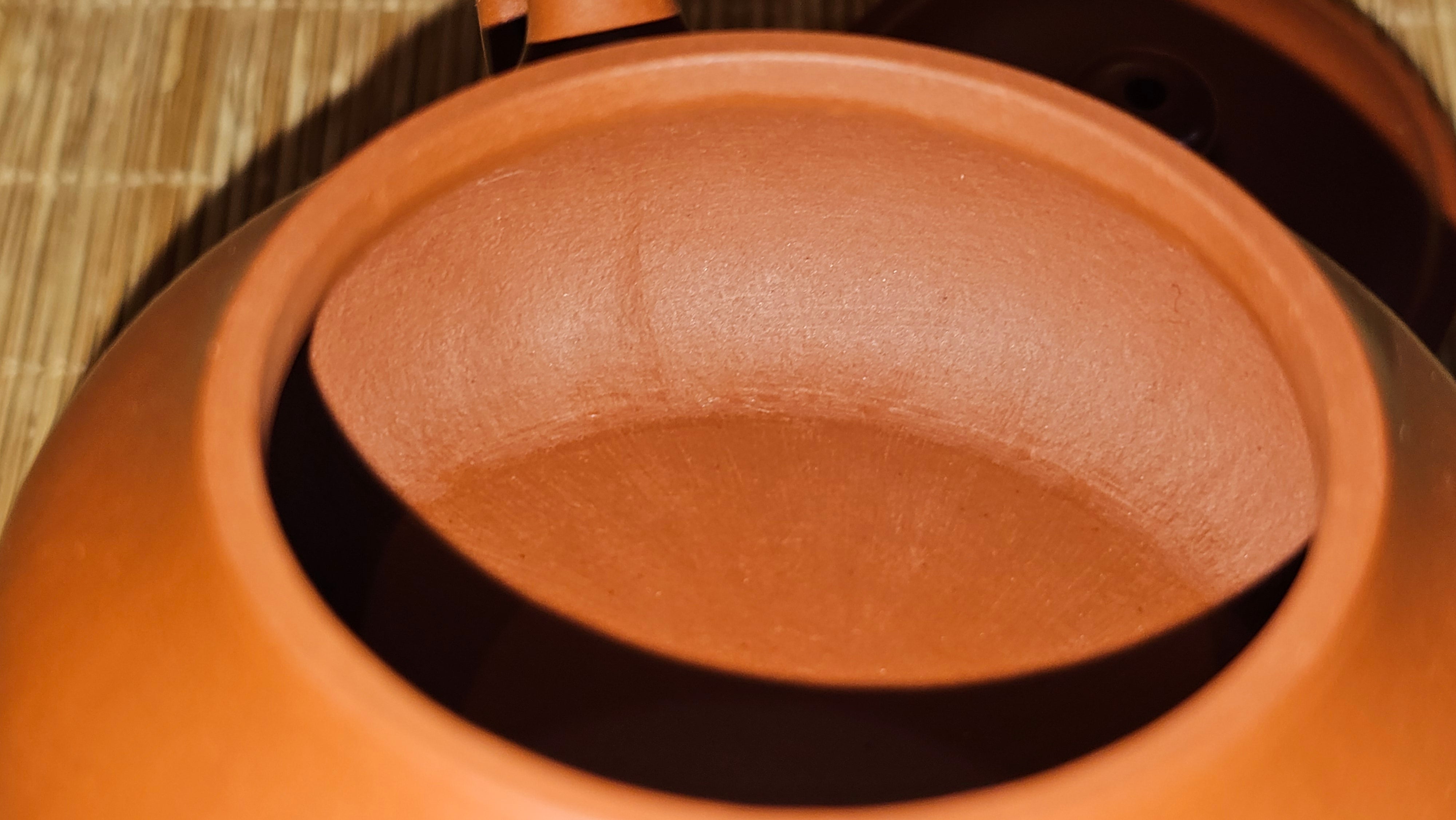 Ming Lu 明炉, 131.5ml, Xiao Mei Yao Zhu Ni 小煤窑朱泥, by our Collaborative Craftsman Wang Xing 王兴 ~ Congratulations to Ms F.W.! 1306hrs 20th July, Berlin, Germany 🇩🇪.