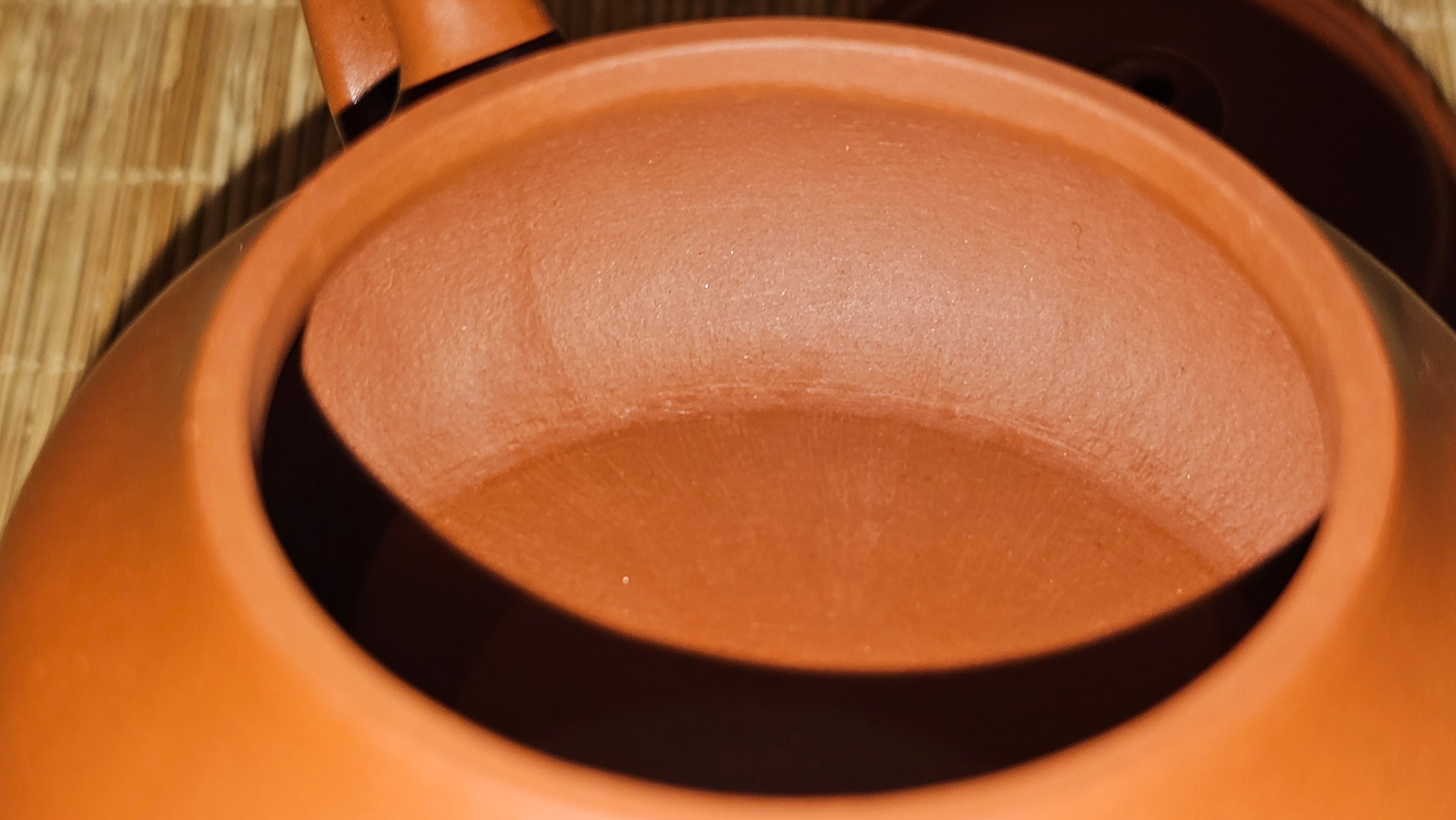 Ming Lu 明炉, 131.5ml, Xiao Mei Yao Zhu Ni 小煤窑朱泥, by our Collaborative Craftsman Wang Xing 王兴 ~ Congratulations to Ms F.W.! 1306hrs 20th July, Berlin, Germany 🇩🇪.