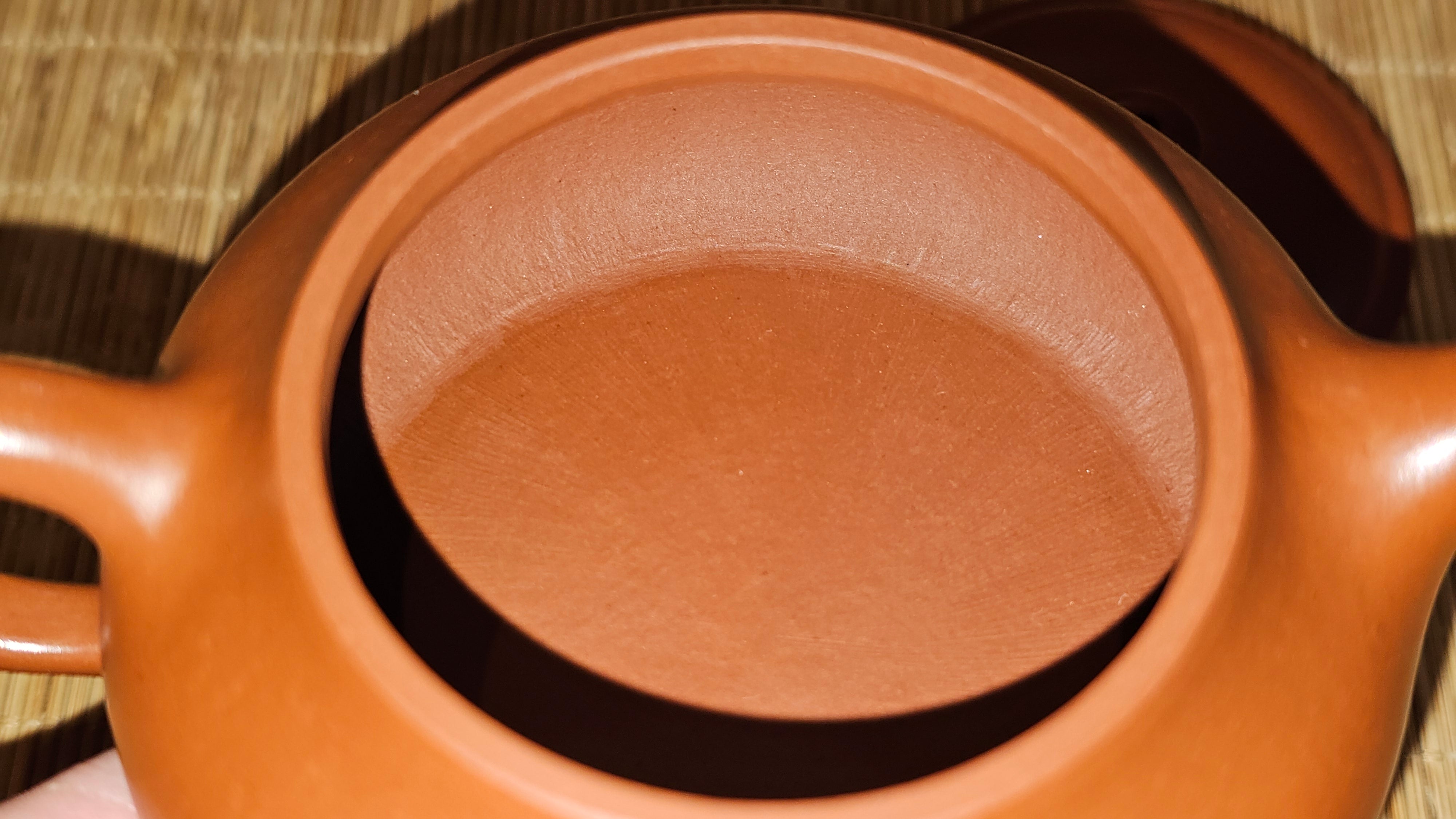 Ming Lu 明炉, 131.5ml, Xiao Mei Yao Zhu Ni 小煤窑朱泥, by our Collaborative Craftsman Wang Xing 王兴 ~ Congratulations to Ms F.W.! 1306hrs 20th July, Berlin, Germany 🇩🇪.