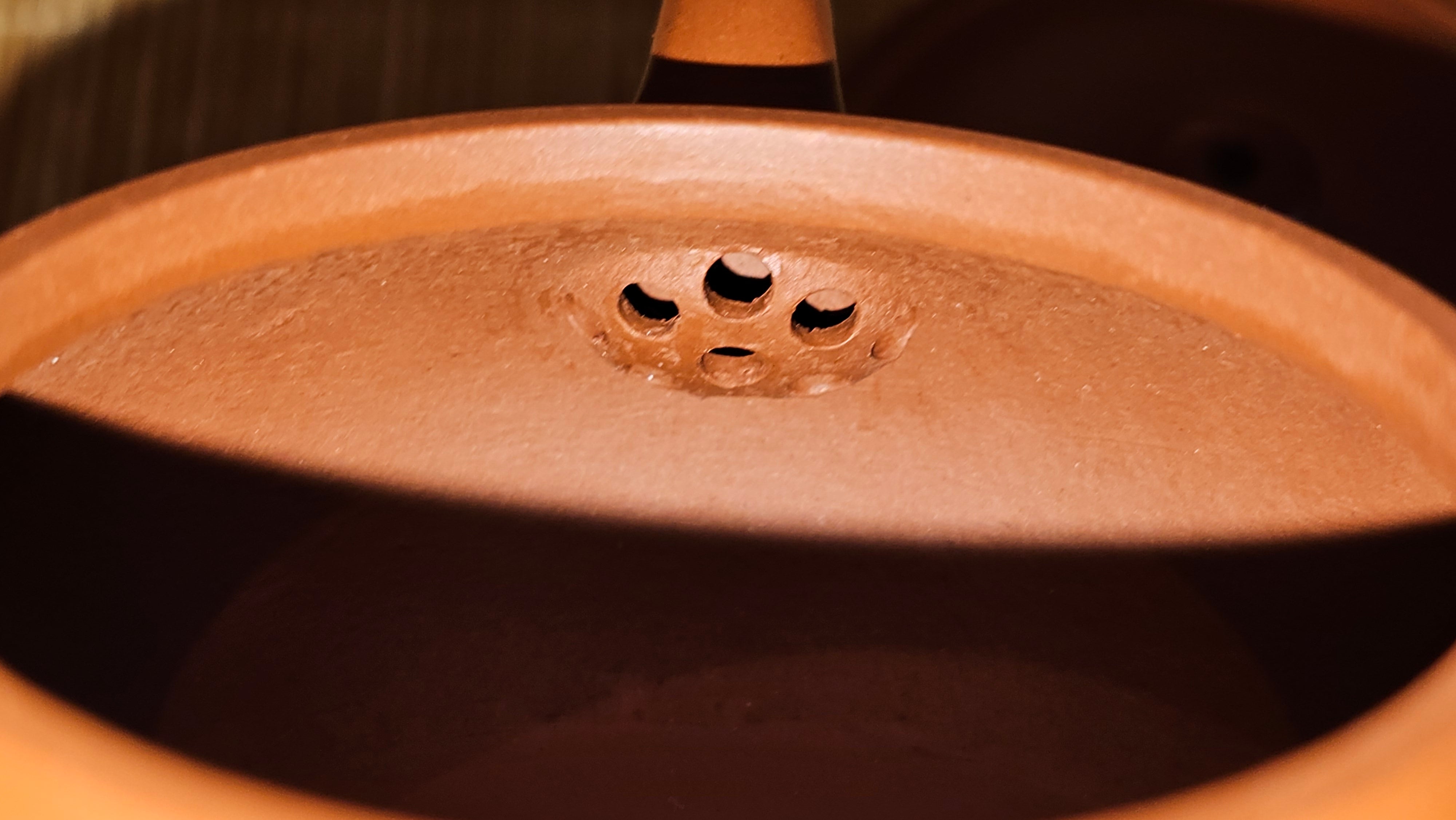 Ming Lu 明炉, 131.5ml, Xiao Mei Yao Zhu Ni 小煤窑朱泥, by our Collaborative Craftsman Wang Xing 王兴 ~ Congratulations to Ms F.W.! 1306hrs 20th July, Berlin, Germany 🇩🇪.