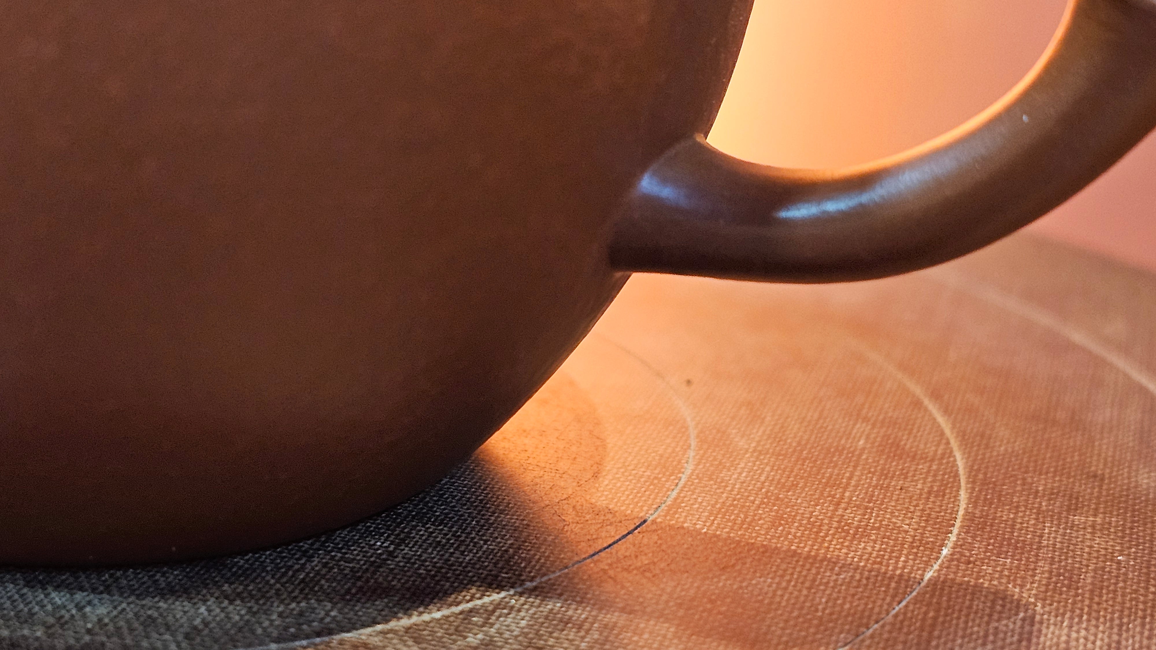 《高风亮节》"Gao Feng Liang Jie", 218.3ml, Ornate 花器! ~ Xiao Mei Yao Zhu Ni 小煤窑朱泥,  by Craftsman Shi Yun 石芸 ~ Congratulations!to Ms D.L.! 1440hrs 15th Sept 2025, Minot, ND!