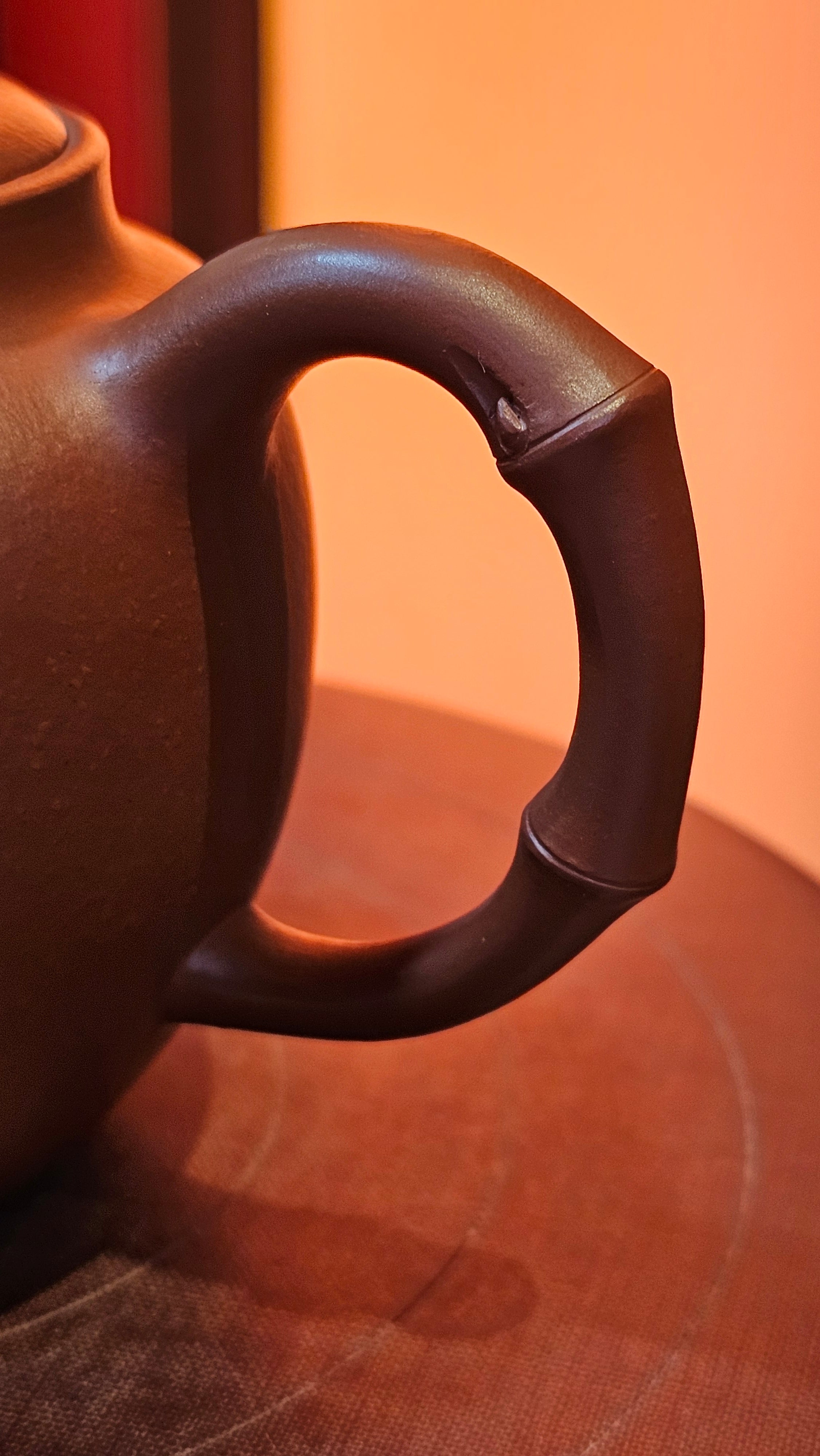 《高风亮节》"Gao Feng Liang Jie", 218.3ml, Ornate 花器! ~ Xiao Mei Yao Zhu Ni 小煤窑朱泥,  by Craftsman Shi Yun 石芸 ~ Congratulations!to Ms D.L.! 1440hrs 15th Sept 2025, Minot, ND!