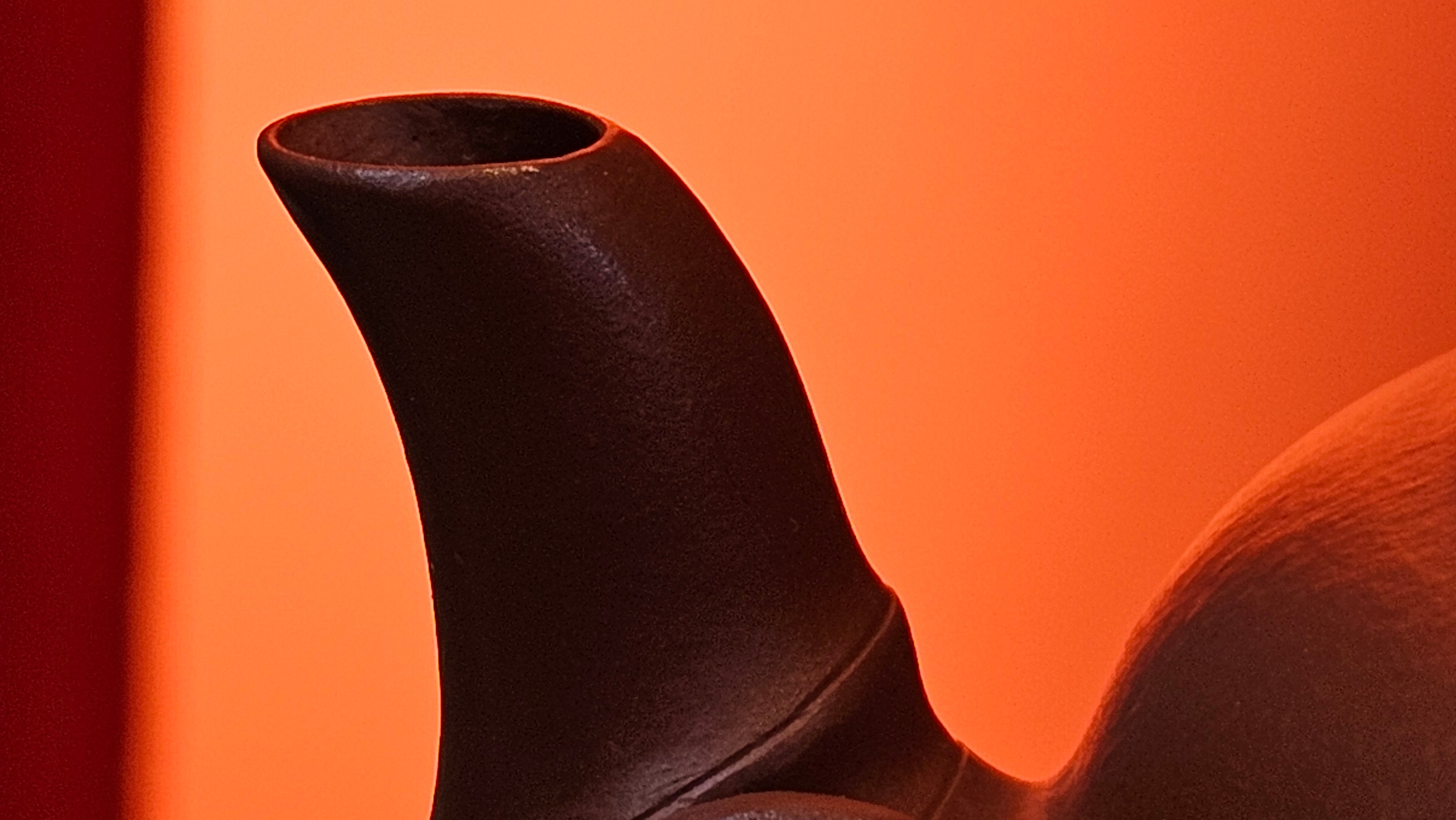 《高风亮节》"Gao Feng Liang Jie", 218.3ml, Ornate 花器! ~ Xiao Mei Yao Zhu Ni 小煤窑朱泥,  by Craftsman Shi Yun 石芸 ~ Congratulations!to Ms D.L.! 1440hrs 15th Sept 2025, Minot, ND!