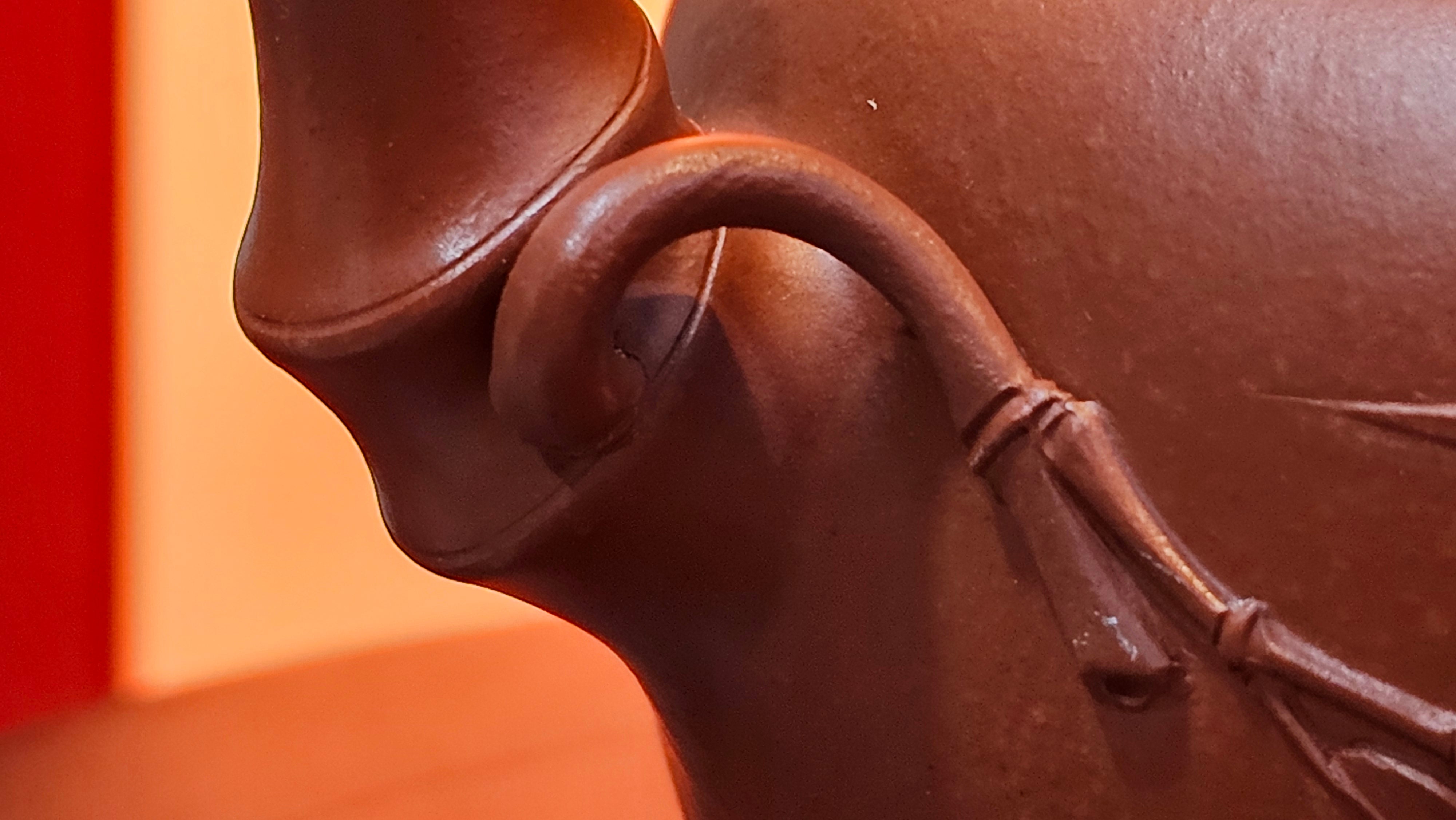 《高风亮节》"Gao Feng Liang Jie", 218.3ml, Ornate 花器! ~ Xiao Mei Yao Zhu Ni 小煤窑朱泥,  by Craftsman Shi Yun 石芸 ~ Congratulations!to Ms D.L.! 1440hrs 15th Sept 2025, Minot, ND!