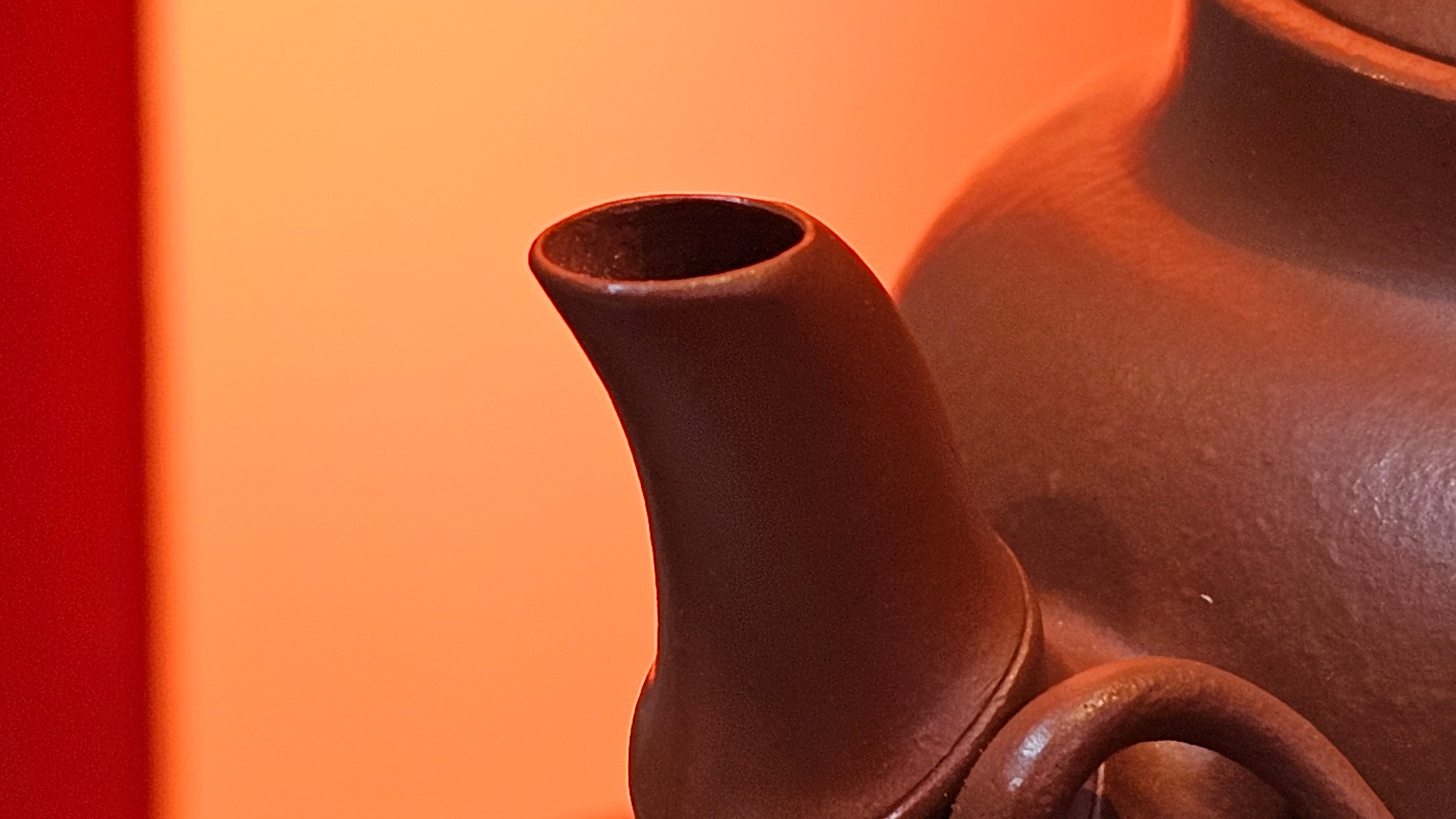 《高风亮节》"Gao Feng Liang Jie", 218.3ml, Ornate 花器! ~ Xiao Mei Yao Zhu Ni 小煤窑朱泥,  by Craftsman Shi Yun 石芸 ~ Congratulations!to Ms D.L.! 1440hrs 15th Sept 2025, Minot, ND!