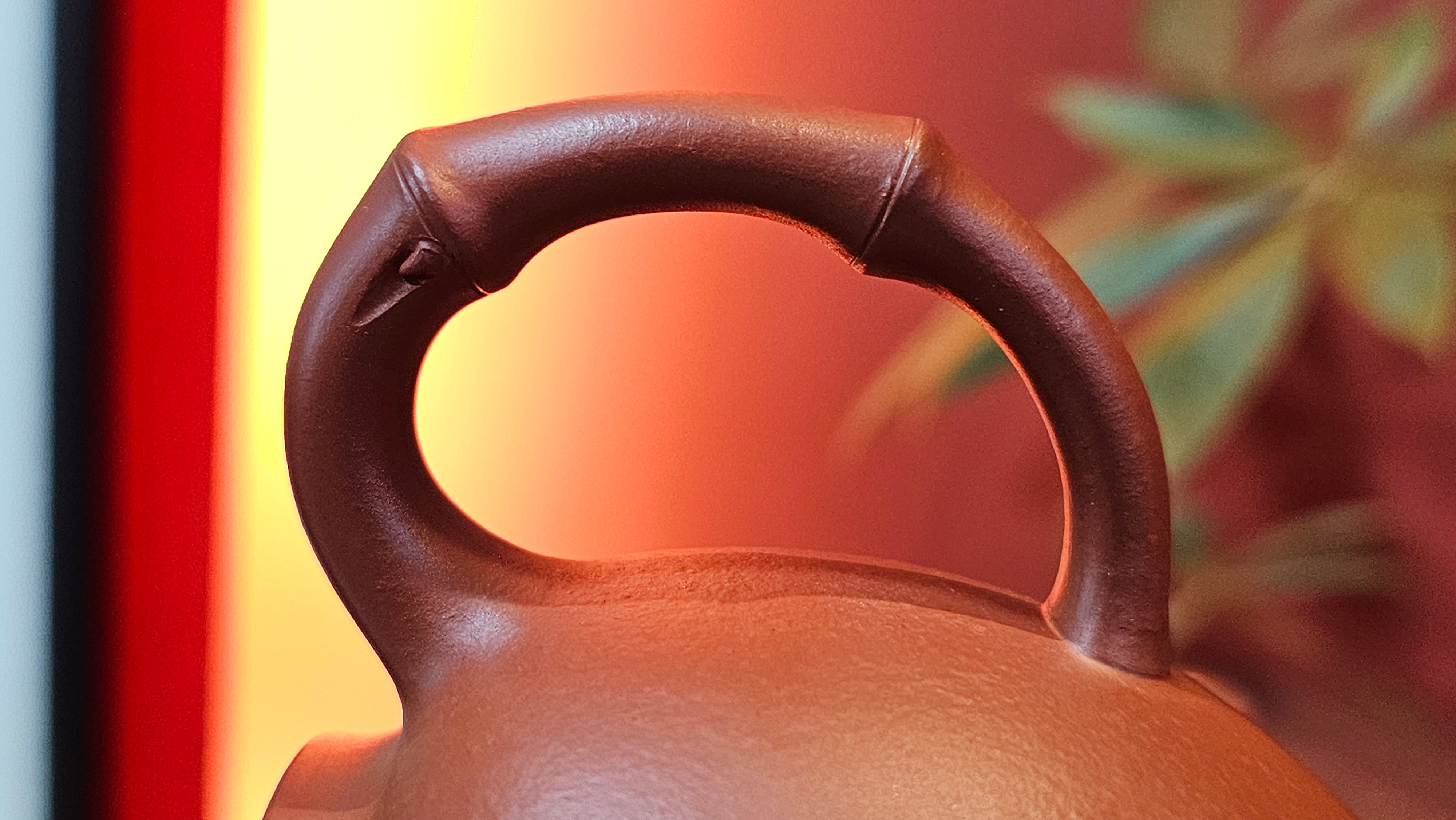 《高风亮节》"Gao Feng Liang Jie", 218.3ml, Ornate 花器! ~ Xiao Mei Yao Zhu Ni 小煤窑朱泥,  by Craftsman Shi Yun 石芸 ~ Congratulations!to Ms D.L.! 1440hrs 15th Sept 2025, Minot, ND!