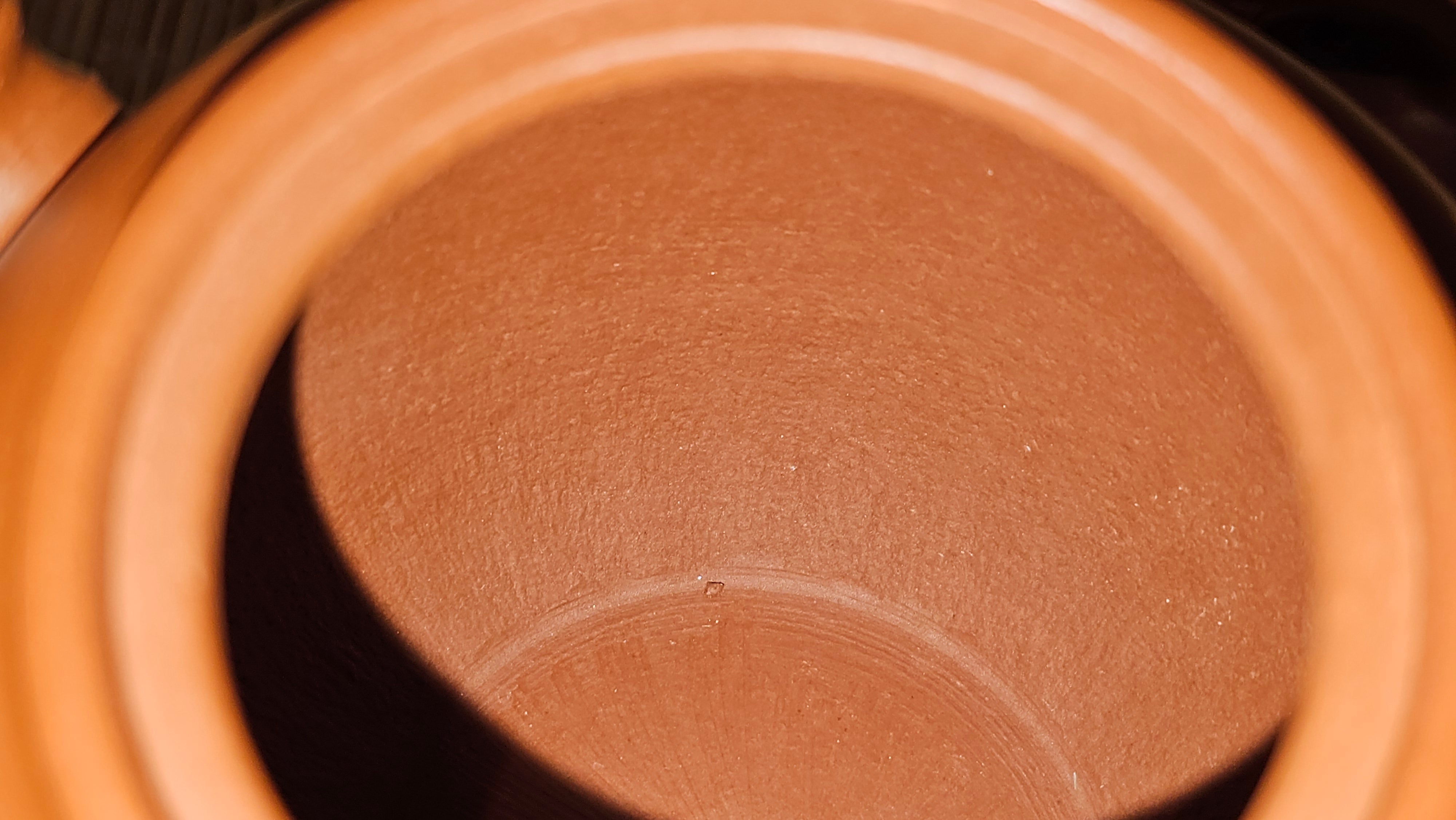 《高风亮节》"Gao Feng Liang Jie", 218.3ml, Ornate 花器! ~ Xiao Mei Yao Zhu Ni 小煤窑朱泥,  by Craftsman Shi Yun 石芸 ~ Congratulations!to Ms D.L.! 1440hrs 15th Sept 2025, Minot, ND!