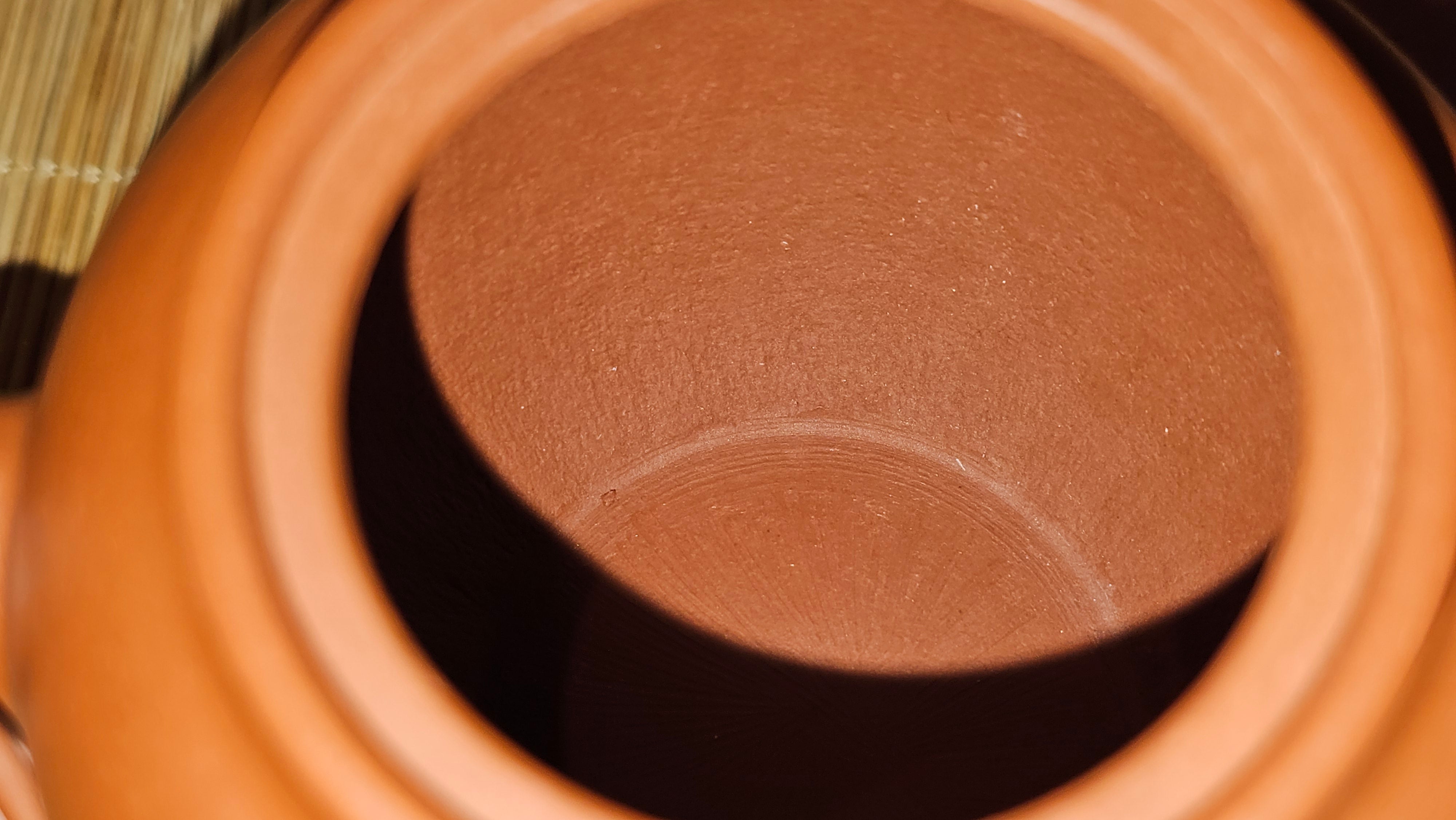 《高风亮节》"Gao Feng Liang Jie", 218.3ml, Ornate 花器! ~ Xiao Mei Yao Zhu Ni 小煤窑朱泥,  by Craftsman Shi Yun 石芸 ~ Congratulations!to Ms D.L.! 1440hrs 15th Sept 2025, Minot, ND!