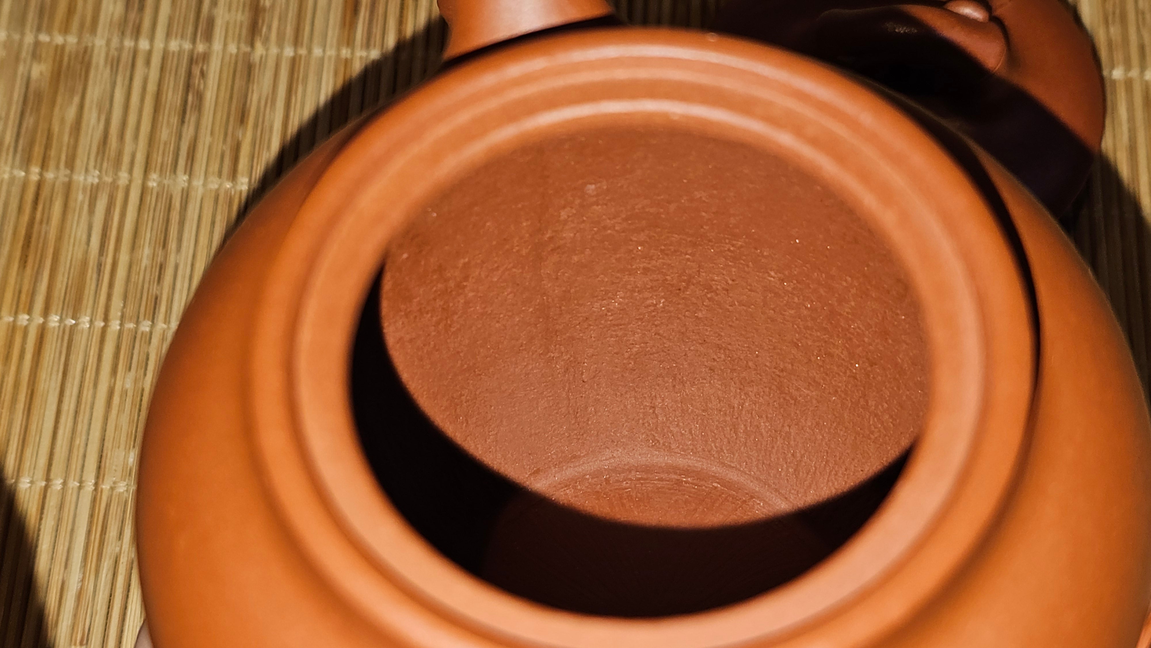 《高风亮节》"Gao Feng Liang Jie", 218.3ml, Ornate 花器! ~ Xiao Mei Yao Zhu Ni 小煤窑朱泥,  by Craftsman Shi Yun 石芸 ~ Congratulations!to Ms D.L.! 1440hrs 15th Sept 2025, Minot, ND!