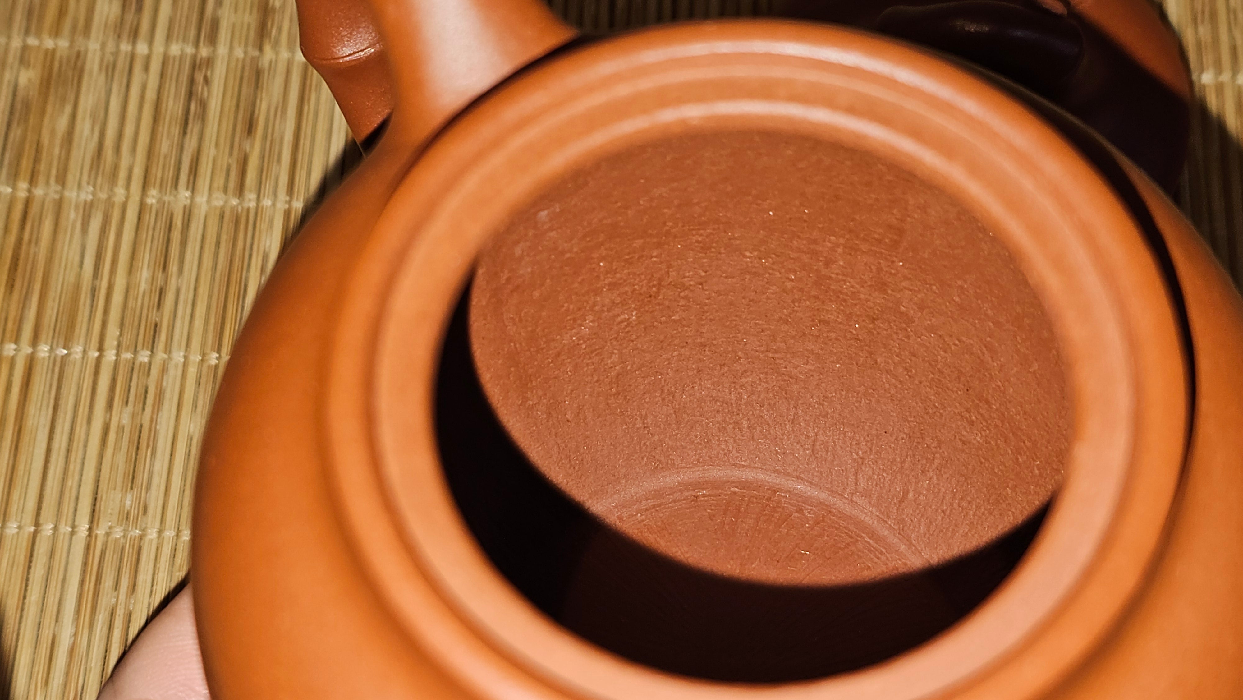 《高风亮节》"Gao Feng Liang Jie", 218.3ml, Ornate 花器! ~ Xiao Mei Yao Zhu Ni 小煤窑朱泥,  by Craftsman Shi Yun 石芸 ~ Congratulations!to Ms D.L.! 1440hrs 15th Sept 2025, Minot, ND!