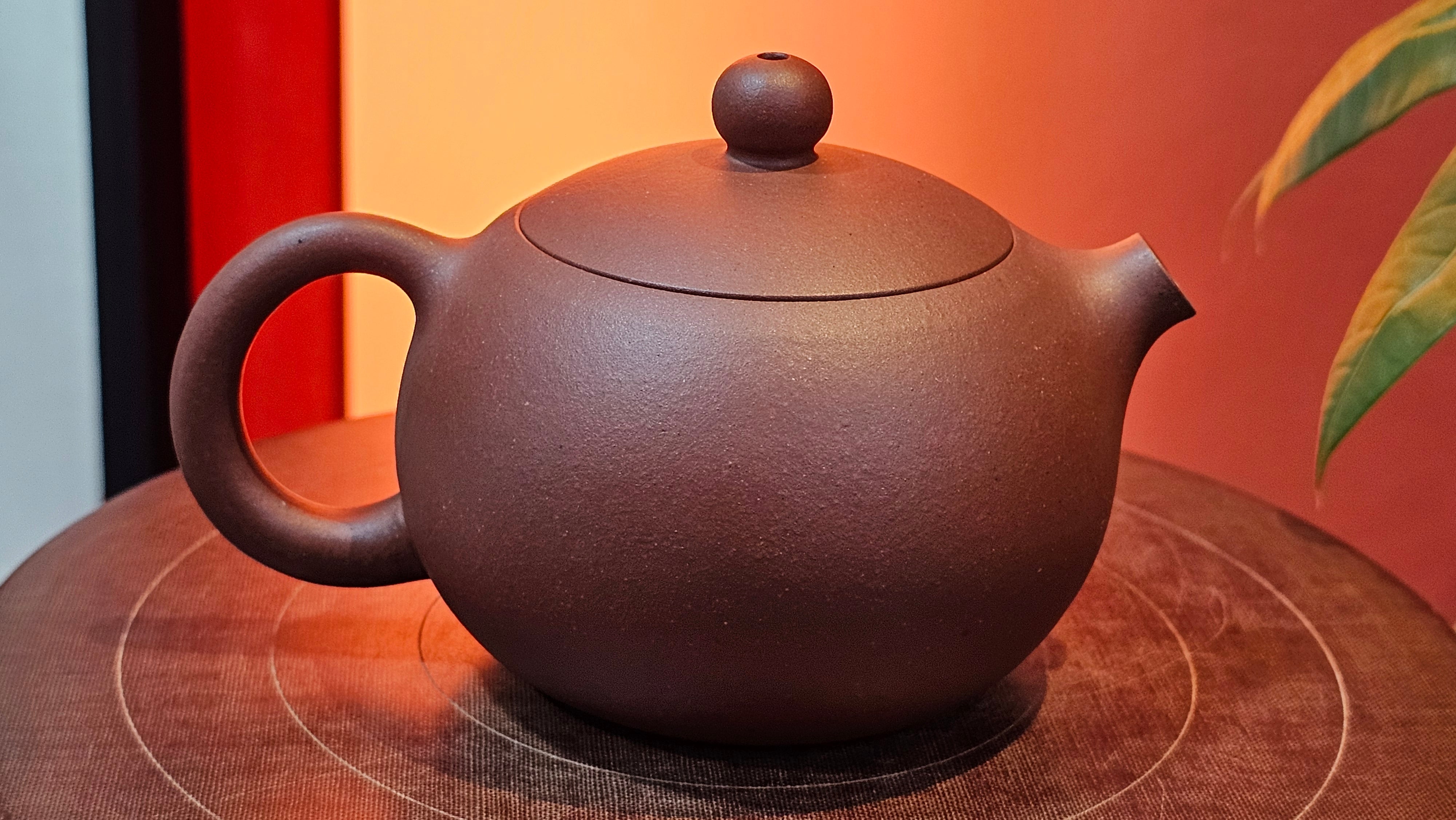 Xi Shi 西施, 168.5ml, Di Cao Qing Zi Ni 底槽青紫泥, by Craftsman Gu Xiao Ming 顾小明 ~ Congratulations to Mr D.T., 2359hrs 29th June 2025, Singapore 🇸🇬.