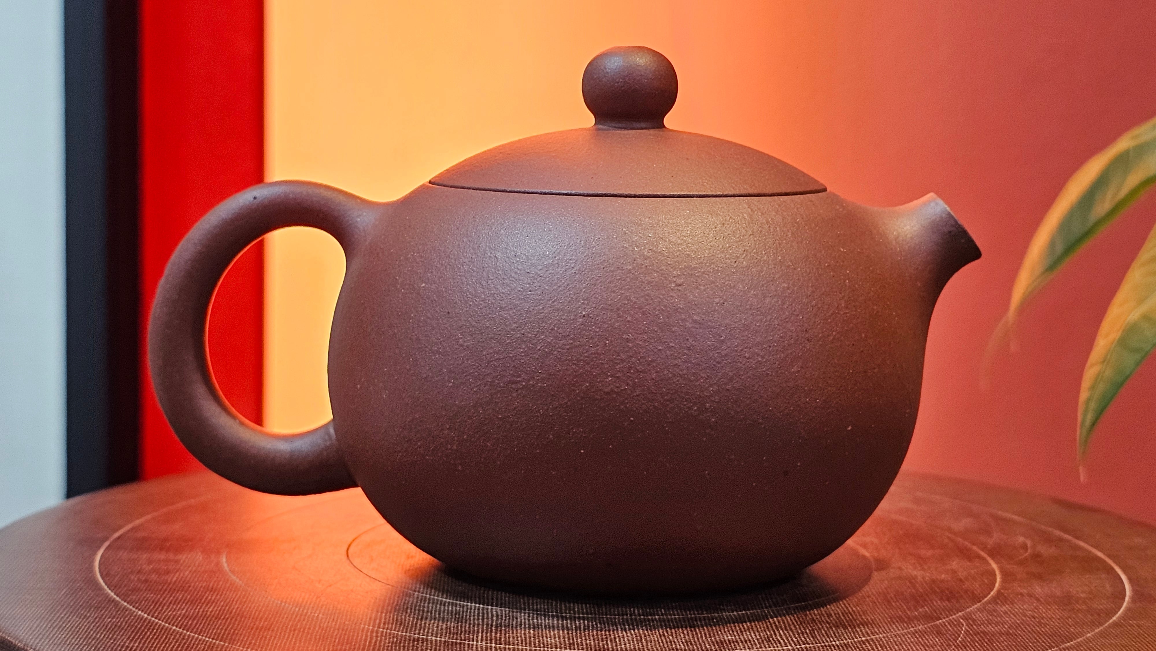 Xi Shi 西施, 168.5ml, Di Cao Qing Zi Ni 底槽青紫泥, by Craftsman Gu Xiao Ming 顾小明 ~ Congratulations to Mr D.T., 2359hrs 29th June 2025, Singapore 🇸🇬.