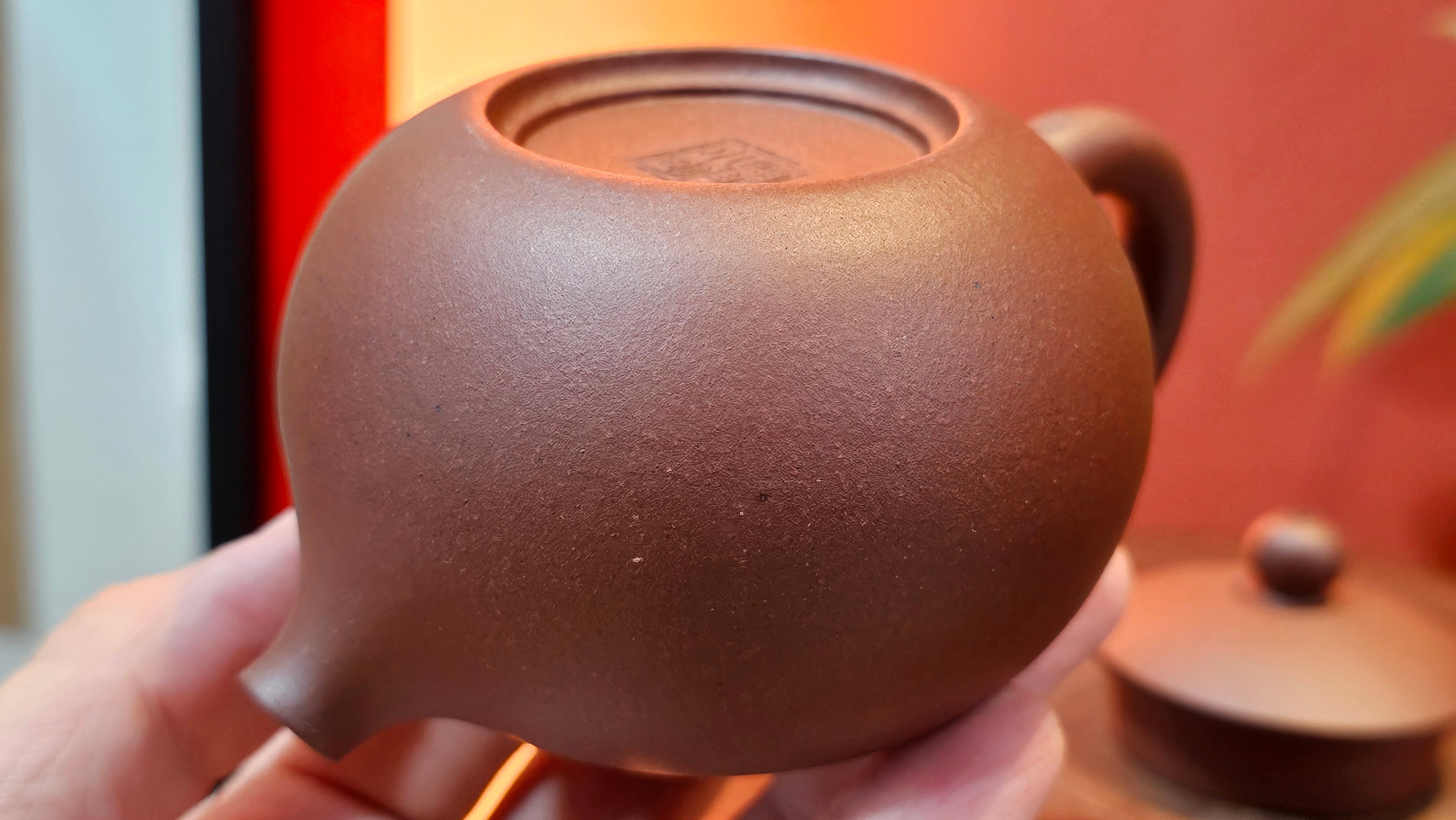 Xi Shi 西施, 168.5ml, Di Cao Qing Zi Ni 底槽青紫泥, by Craftsman Gu Xiao Ming 顾小明 ~ Congratulations to Mr D.T., 2359hrs 29th June 2025, Singapore 🇸🇬.