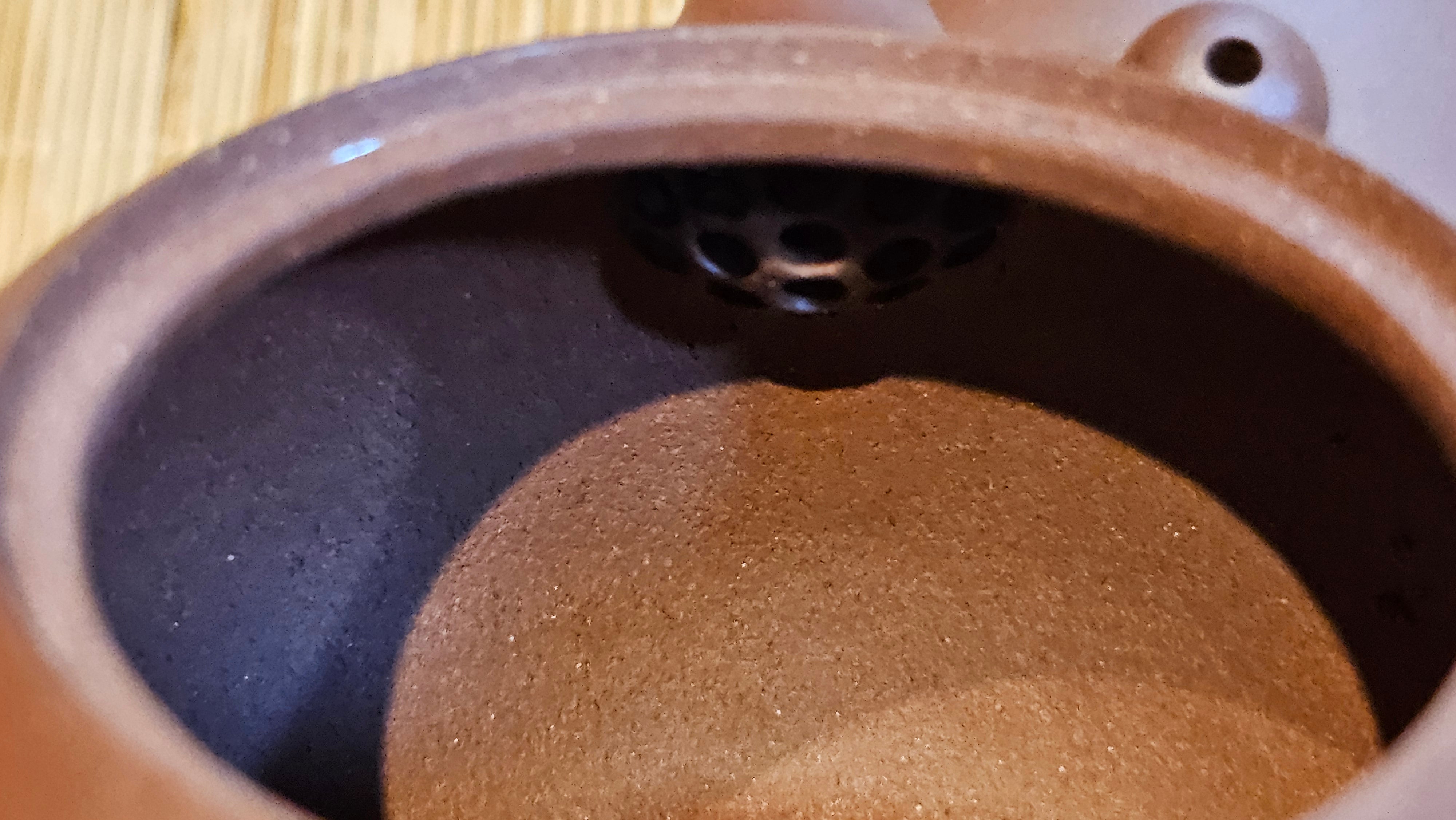 Xi Shi 西施, 168.5ml, Di Cao Qing Zi Ni 底槽青紫泥, by Craftsman Gu Xiao Ming 顾小明 ~ Congratulations to Mr D.T., 2359hrs 29th June 2025, Singapore 🇸🇬.