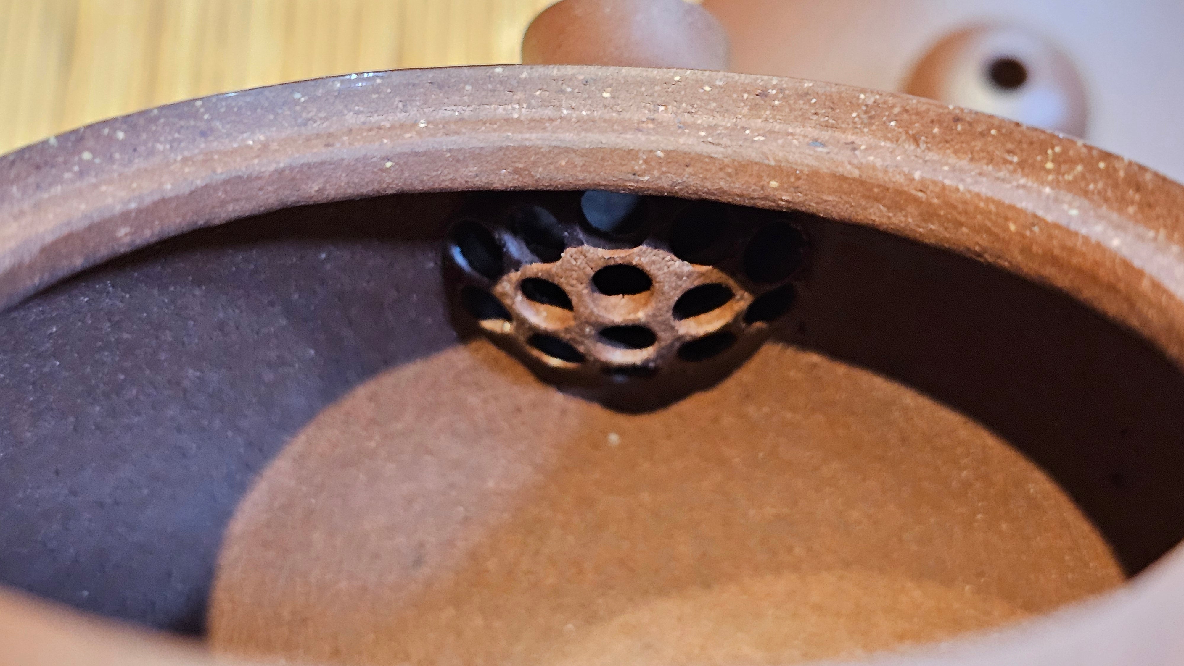 Xi Shi 西施, 168.5ml, Di Cao Qing Zi Ni 底槽青紫泥, by Craftsman Gu Xiao Ming 顾小明 ~ Congratulations to Mr D.T., 2359hrs 29th June 2025, Singapore 🇸🇬.