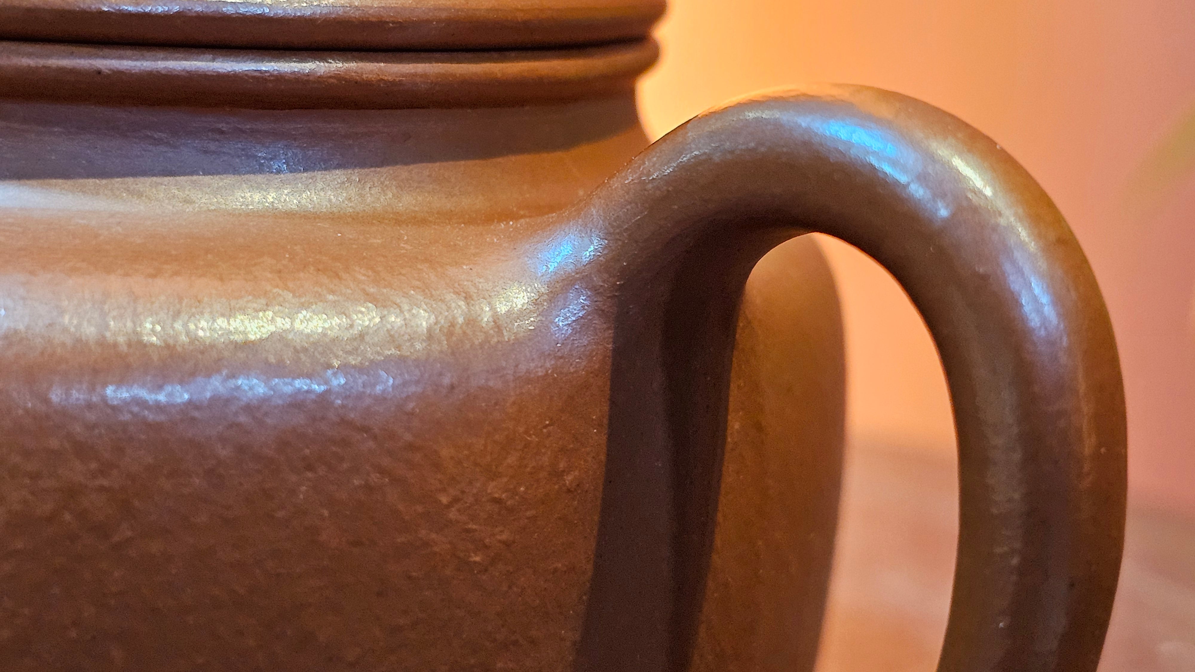 De Zhong 德钟 (Ai De Zhong 矮德钟), 120.9ml, Xiao Mei Yao Zhu Ni 小煤窑朱泥, by Craftsman Shi Yun 石芸 ~ Congratulations to Mr J.A., 1031hrs 5th July 2025, Farmville, NC.