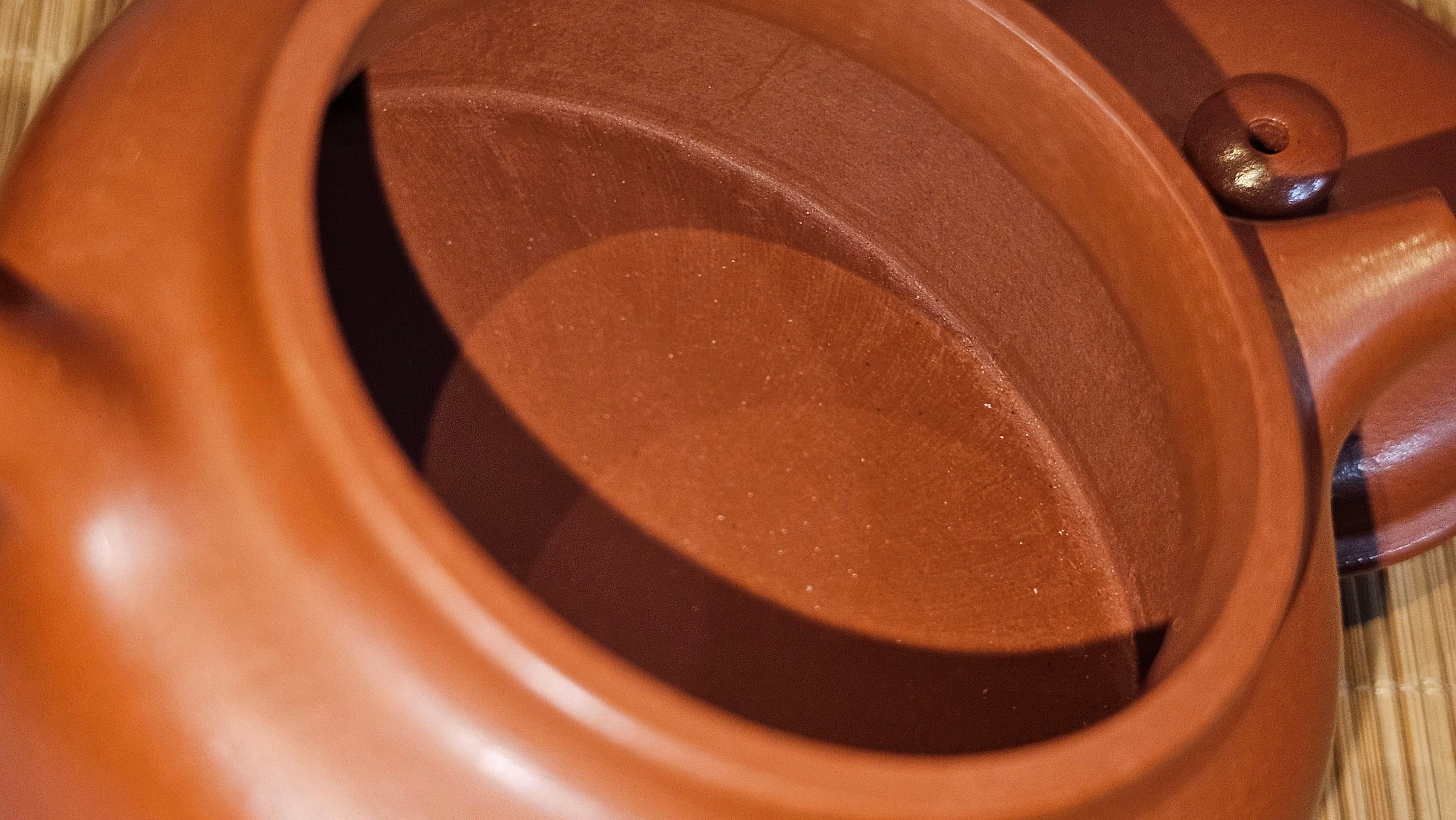 De Zhong 德钟 (Ai De Zhong 矮德钟), 120.9ml, Xiao Mei Yao Zhu Ni 小煤窑朱泥, by Craftsman Shi Yun 石芸 ~ Congratulations to Mr J.A., 1031hrs 5th July 2025, Farmville, NC.