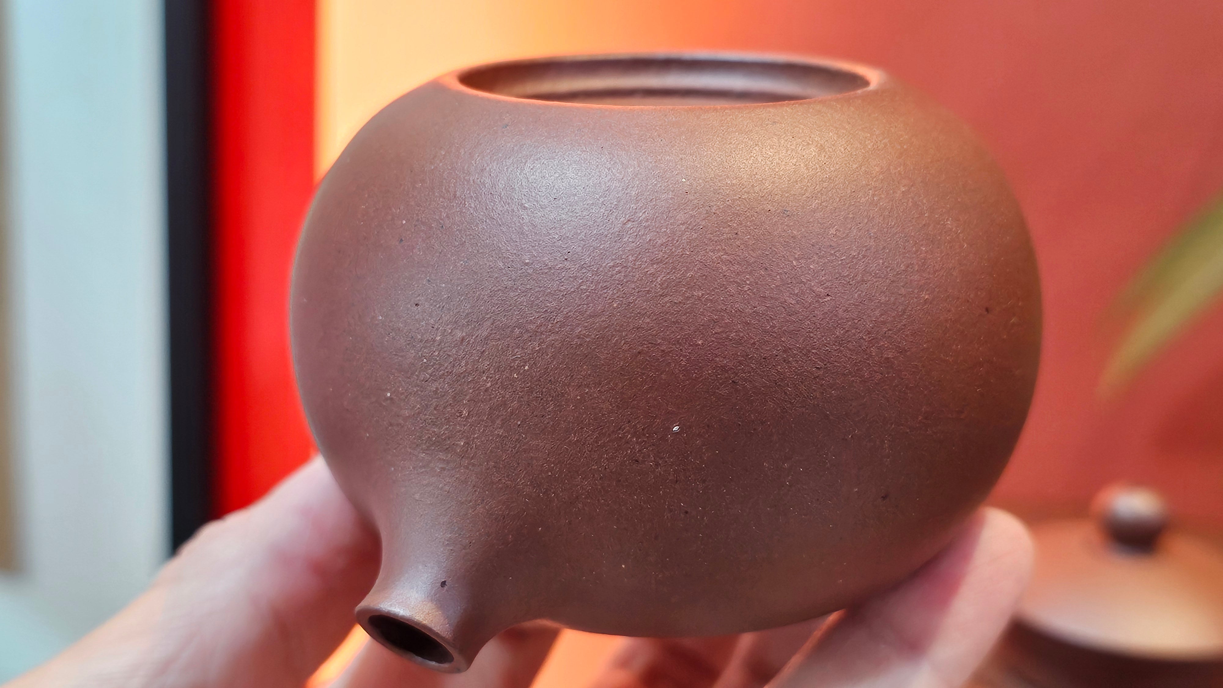 Xi Shi 西施, 164.8ml, Di Cao Qing Zi Ni 底槽青紫泥, by Craftsman Gu Xiao Ming 顾小明 ~ Congratulations to Mr M.P., 1353hrs 2nd July 2025, Bucharest, Romania 🇷🇴.