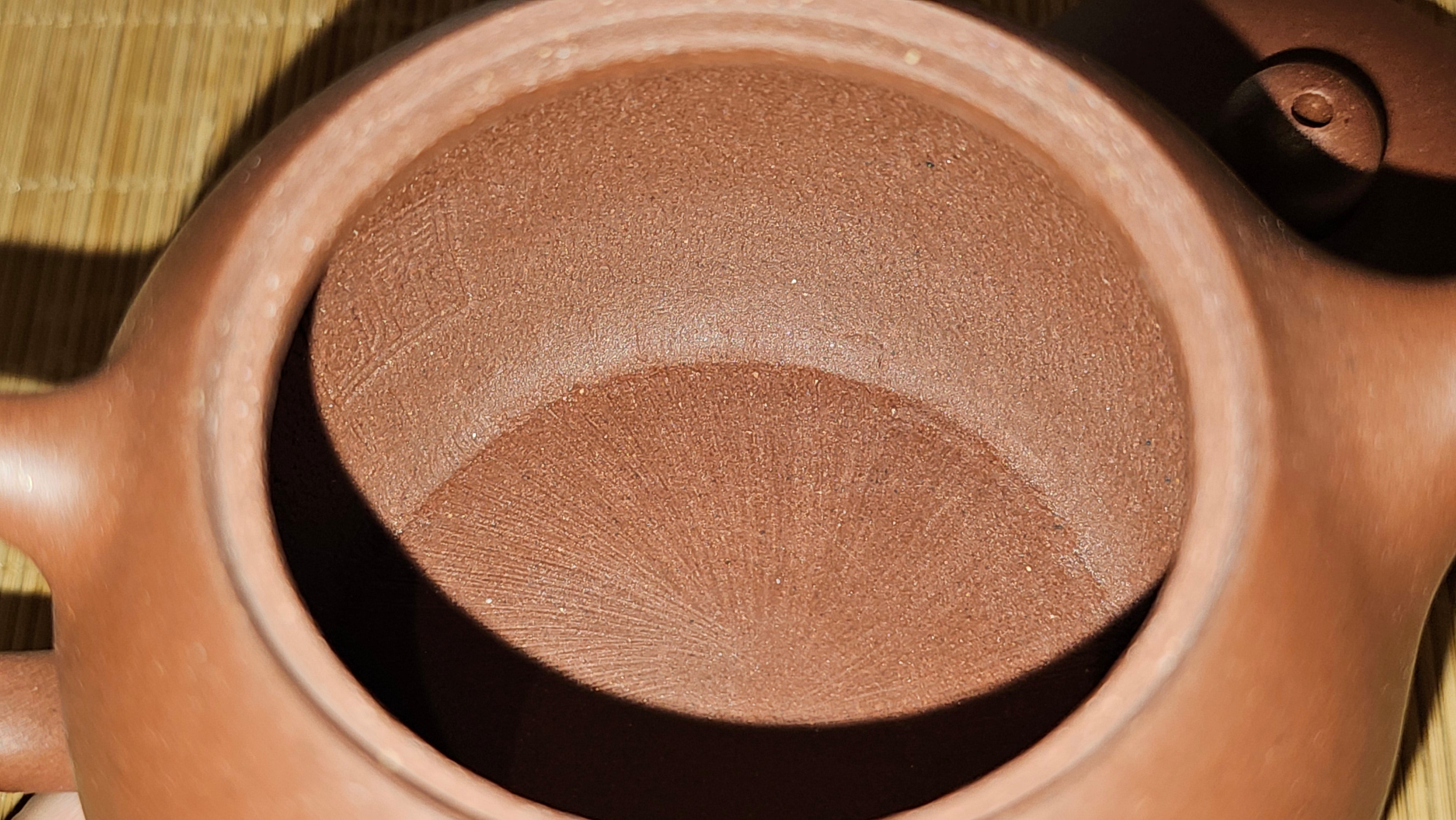 Xi Shi 西施, 164.8ml, Di Cao Qing Zi Ni 底槽青紫泥, by Craftsman Gu Xiao Ming 顾小明 ~ Congratulations to Mr M.P., 1353hrs 2nd July 2025, Bucharest, Romania 🇷🇴.