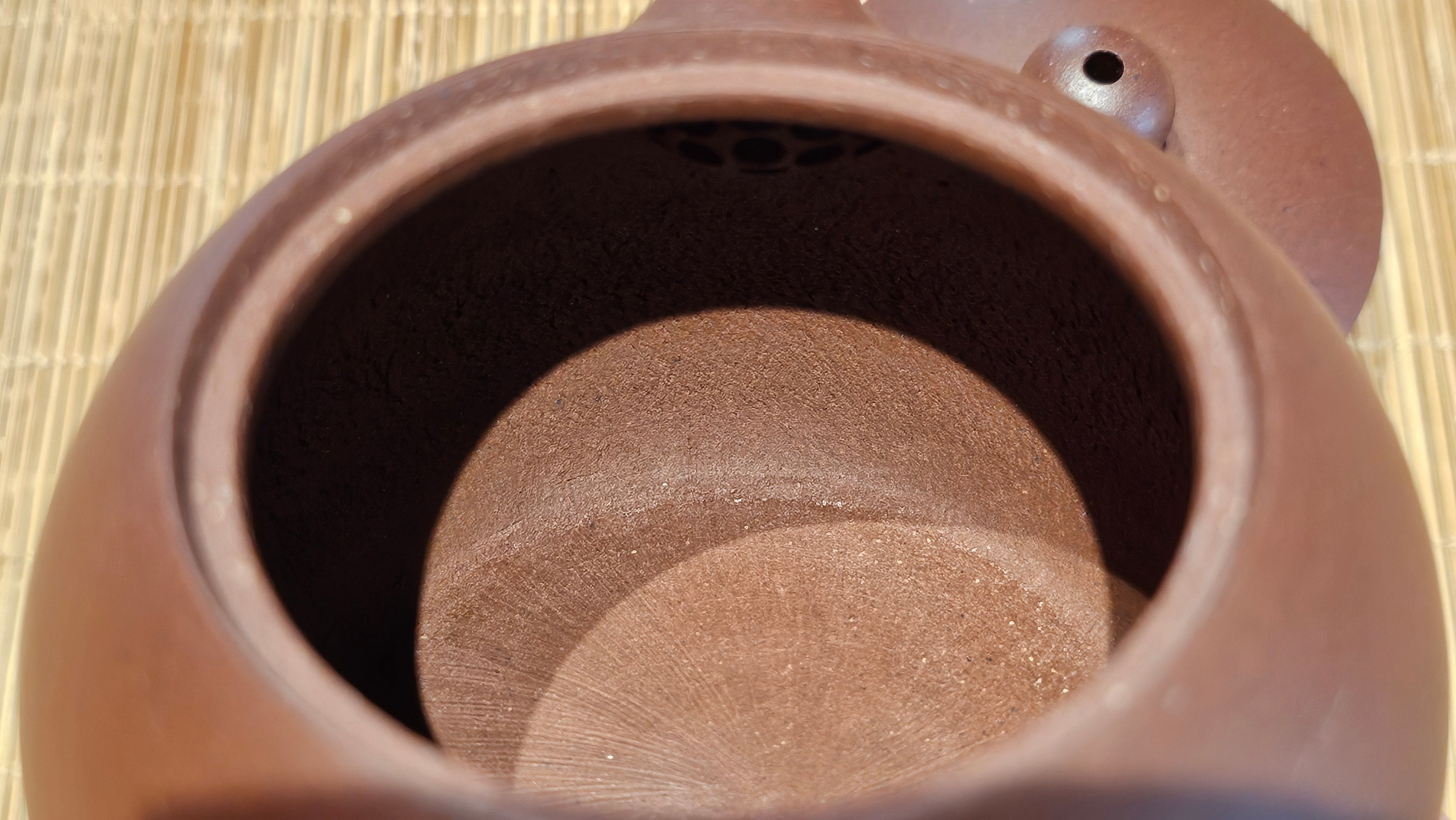 Xi Shi 西施, 164.8ml, Di Cao Qing Zi Ni 底槽青紫泥, by Craftsman Gu Xiao Ming 顾小明 ~ Congratulations to Mr M.P., 1353hrs 2nd July 2025, Bucharest, Romania 🇷🇴.