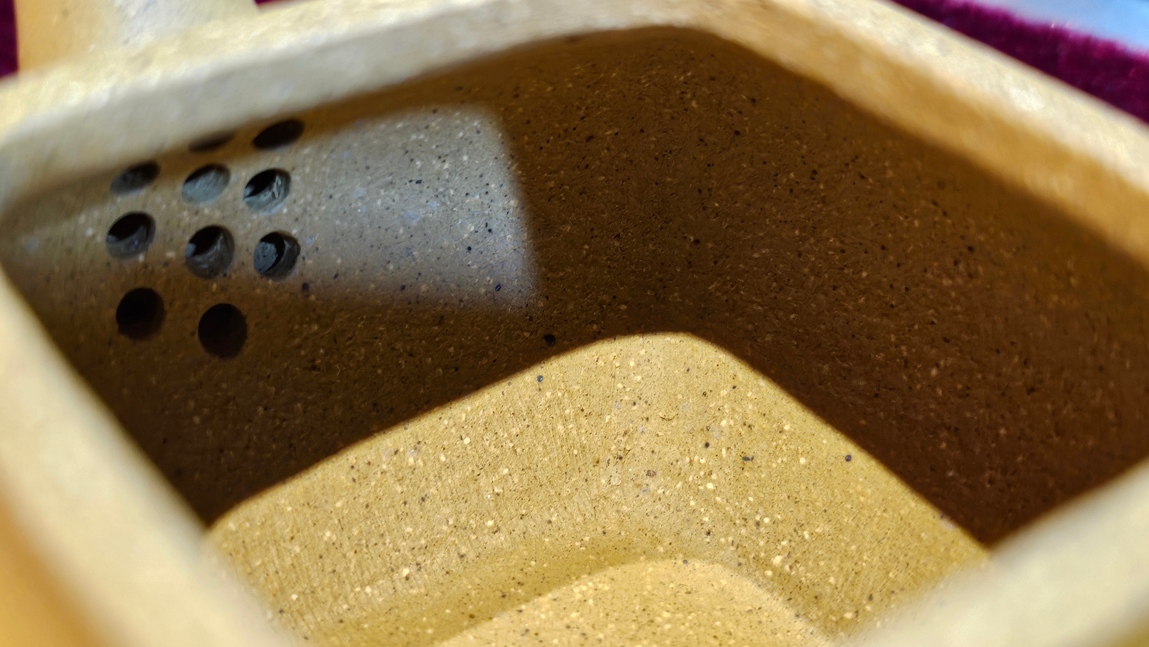 《传炉》"Chuan Lu", 147.5ml, Ben Shan Duan Ni 本山段泥 ~ Crafted by L3A Consummate Master Artist Li Yan Ru 李艳如 ~ Congratulations to Mr A.Y., 2228hrs 2nd July 2025, Millbrae, CA.