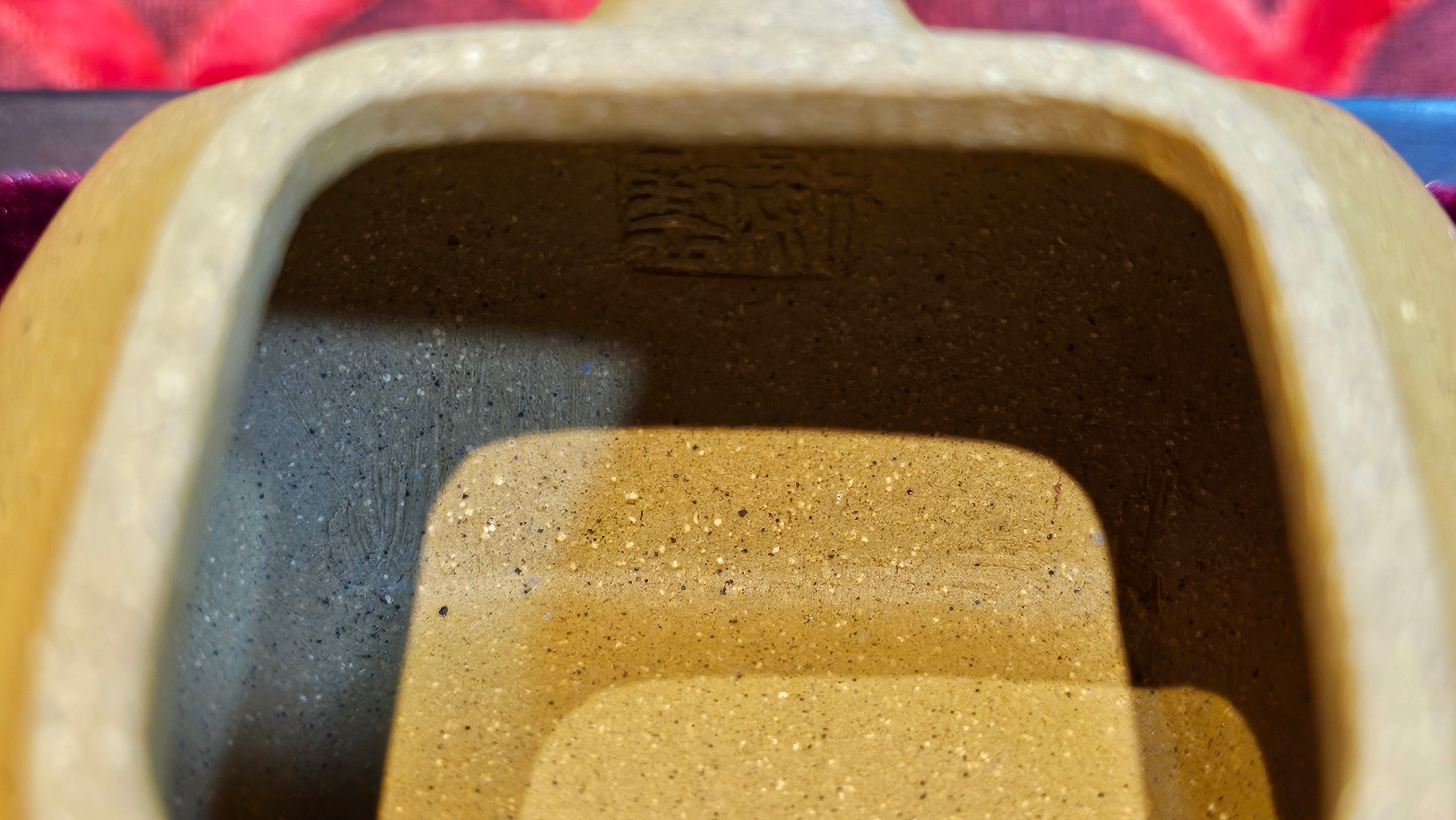 《传炉》"Chuan Lu", 147.5ml, Ben Shan Duan Ni 本山段泥 ~ Crafted by L3A Consummate Master Artist Li Yan Ru 李艳如 ~ Congratulations to Mr A.Y., 2228hrs 2nd July 2025, Millbrae, CA.