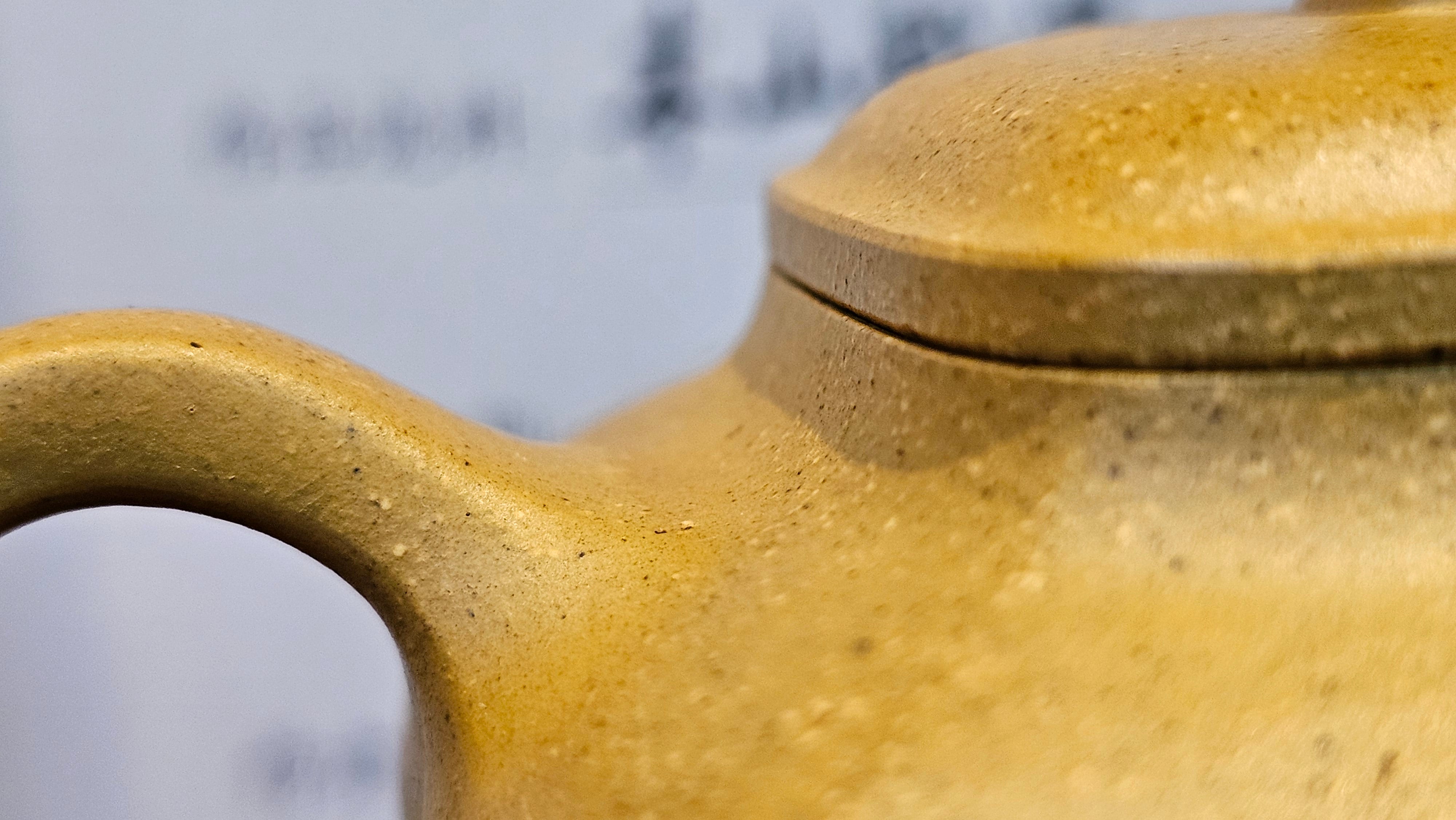 《传炉》"Chuan Lu", 147.5ml, Ben Shan Duan Ni 本山段泥 ~ Crafted by L3A Consummate Master Artist Li Yan Ru 李艳如 ~ Congratulations to Mr A.Y., 2228hrs 2nd July 2025, Millbrae, CA.