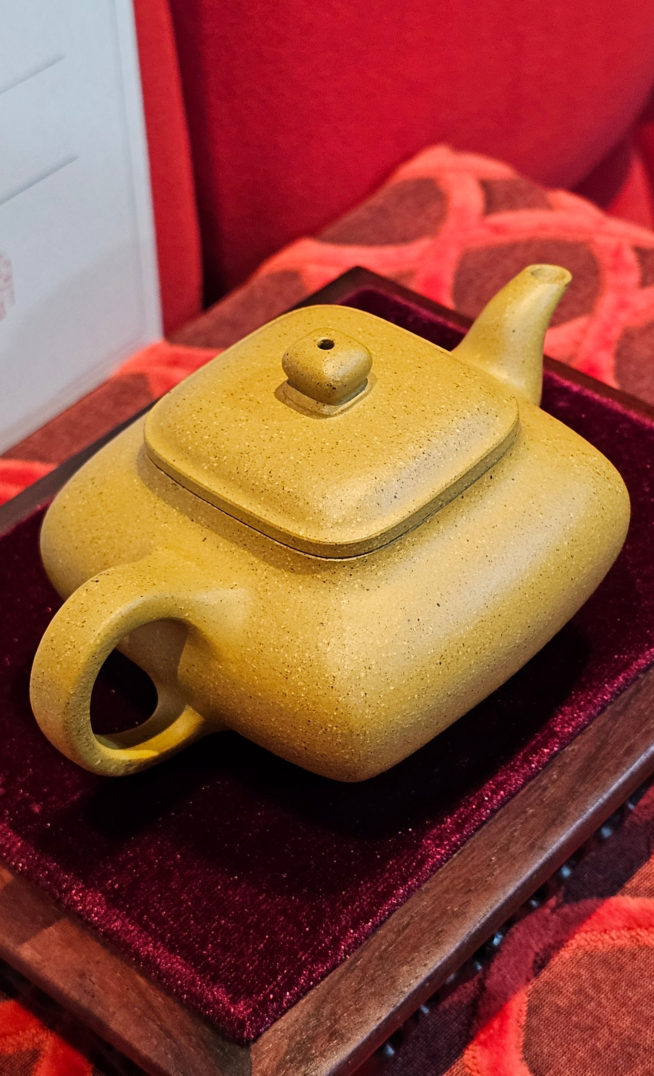 《传炉》"Chuan Lu", 147.5ml, Ben Shan Duan Ni 本山段泥 ~ Crafted by L3A Consummate Master Artist Li Yan Ru 李艳如 ~ Congratulations to Mr A.Y., 2228hrs 2nd July 2025, Millbrae, CA.