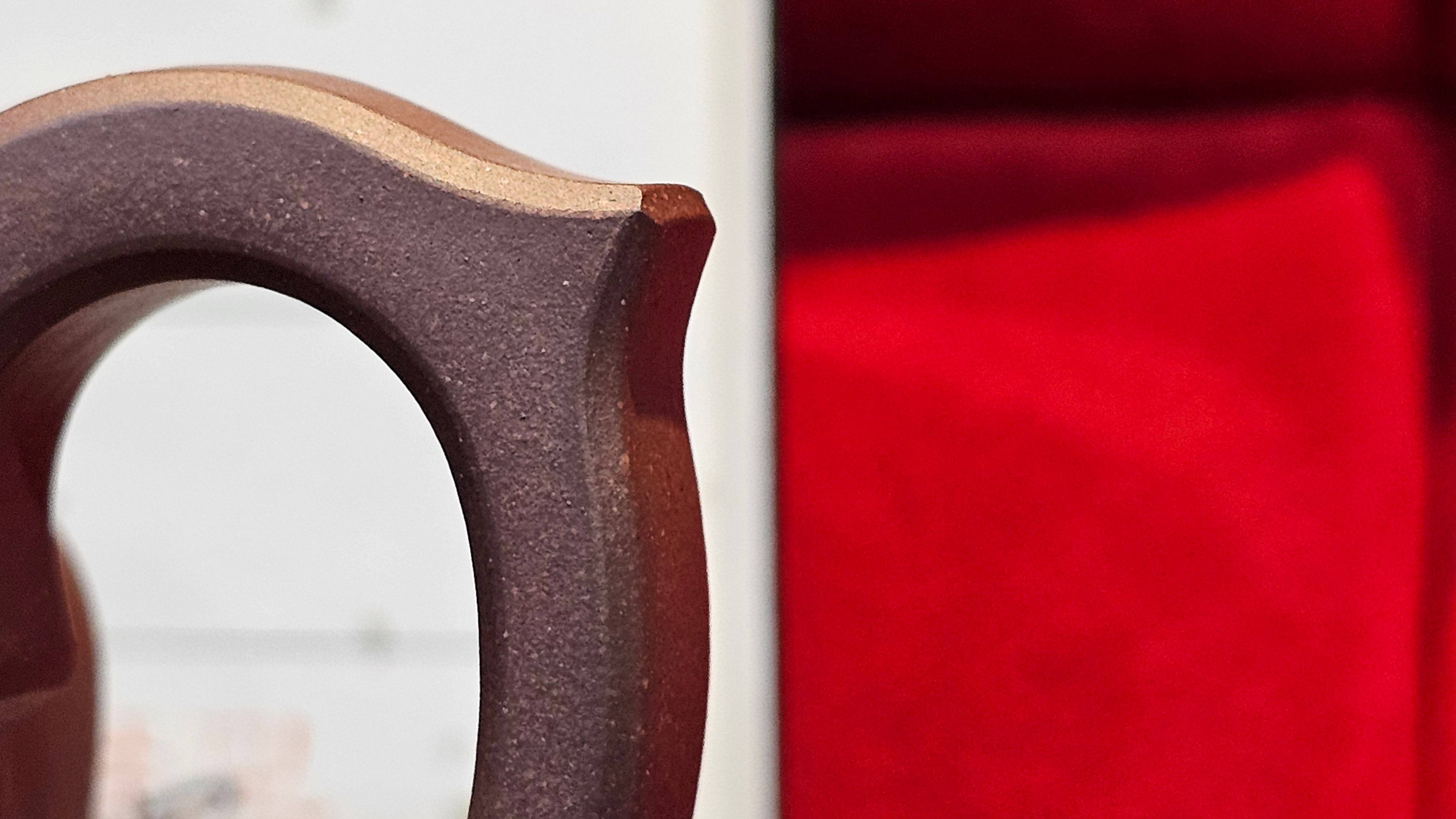 《将军》"Jiang Jun" ~ The General, 405.1ml, Di Cao Qing Zi Ni 底槽青紫泥, Crafted By L2A Senior Consummate Artist Yuan Hui 高级振兴技艺师兼高级工艺美术师~袁辉 ~ Congratulations to Mr A.A.! 0455hrs 18th Oct 2025, Port Franks! Canada🇨🇦.