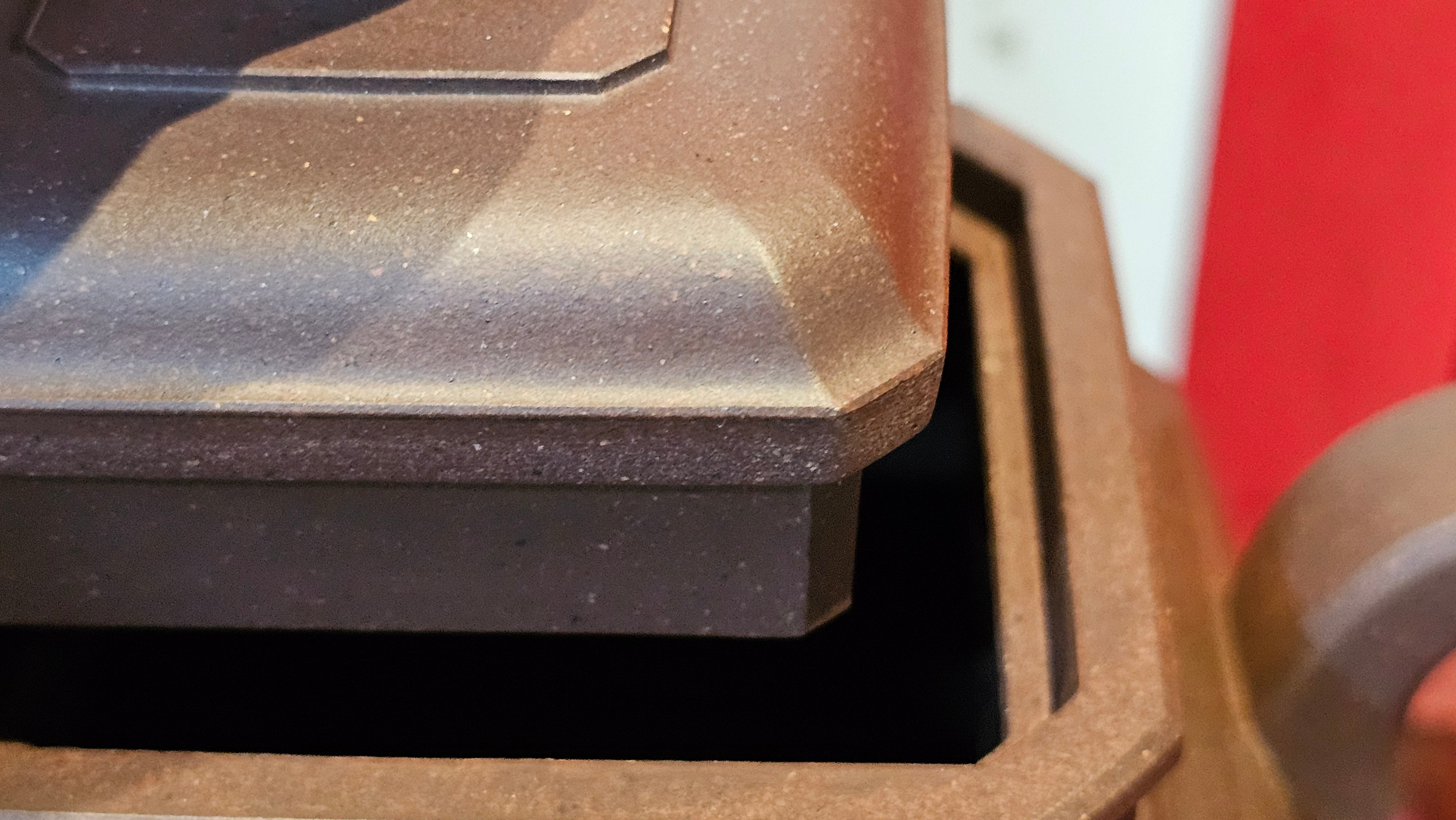 《将军》"Jiang Jun" ~ The General, 405.1ml, Di Cao Qing Zi Ni 底槽青紫泥, Crafted By L2A Senior Consummate Artist Yuan Hui 高级振兴技艺师兼高级工艺美术师~袁辉 ~ Congratulations to Mr A.A.! 0455hrs 18th Oct 2025, Port Franks! Canada🇨🇦.