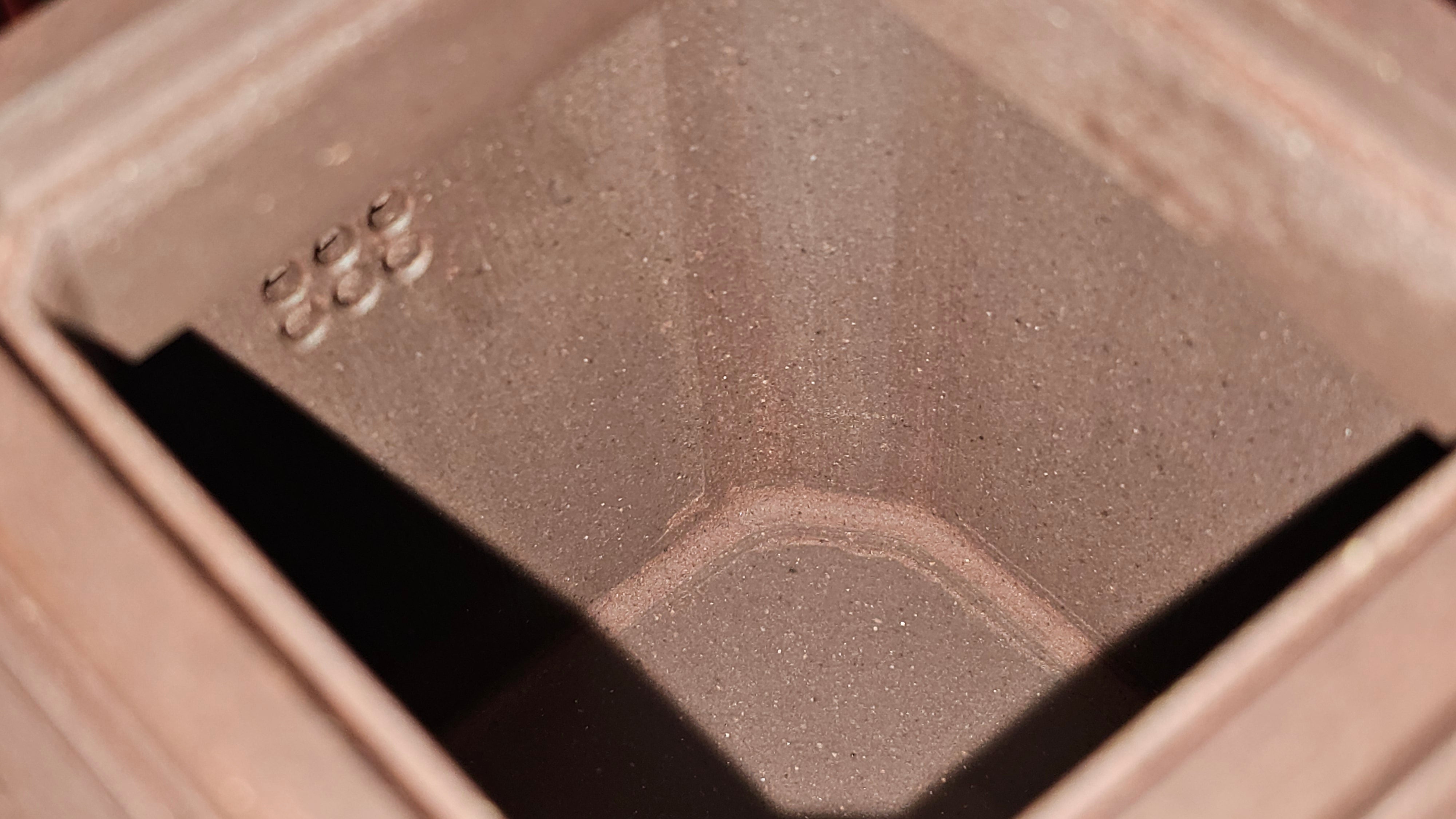 《将军》"Jiang Jun" ~ The General, 405.1ml, Di Cao Qing Zi Ni 底槽青紫泥, Crafted By L2A Senior Consummate Artist Yuan Hui 高级振兴技艺师兼高级工艺美术师~袁辉 ~ Congratulations to Mr A.A.! 0455hrs 18th Oct 2025, Port Franks! Canada🇨🇦.