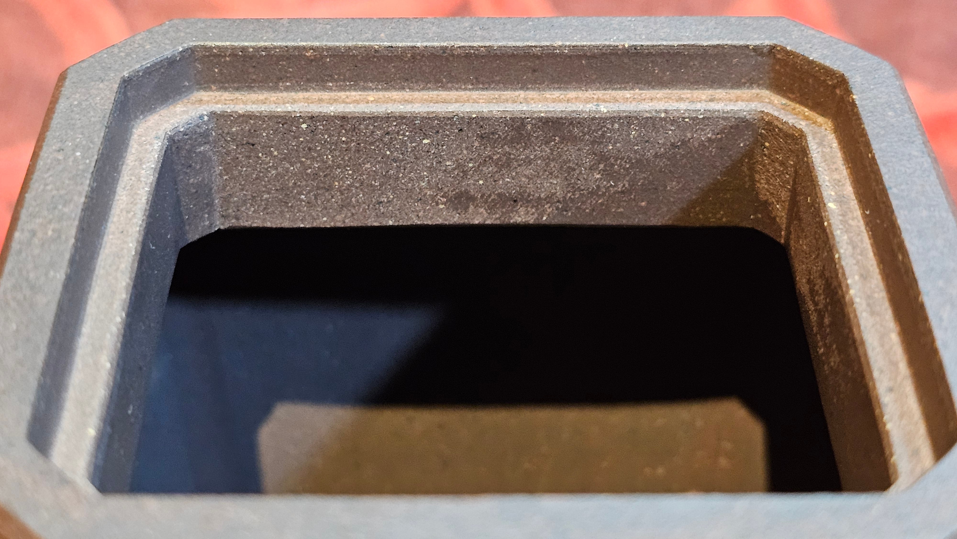 《将军》"Jiang Jun" ~ The General, 405.1ml, Di Cao Qing Zi Ni 底槽青紫泥, Crafted By L2A Senior Consummate Artist Yuan Hui 高级振兴技艺师兼高级工艺美术师~袁辉 ~ Congratulations to Mr A.A.! 0455hrs 18th Oct 2025, Port Franks! Canada🇨🇦.