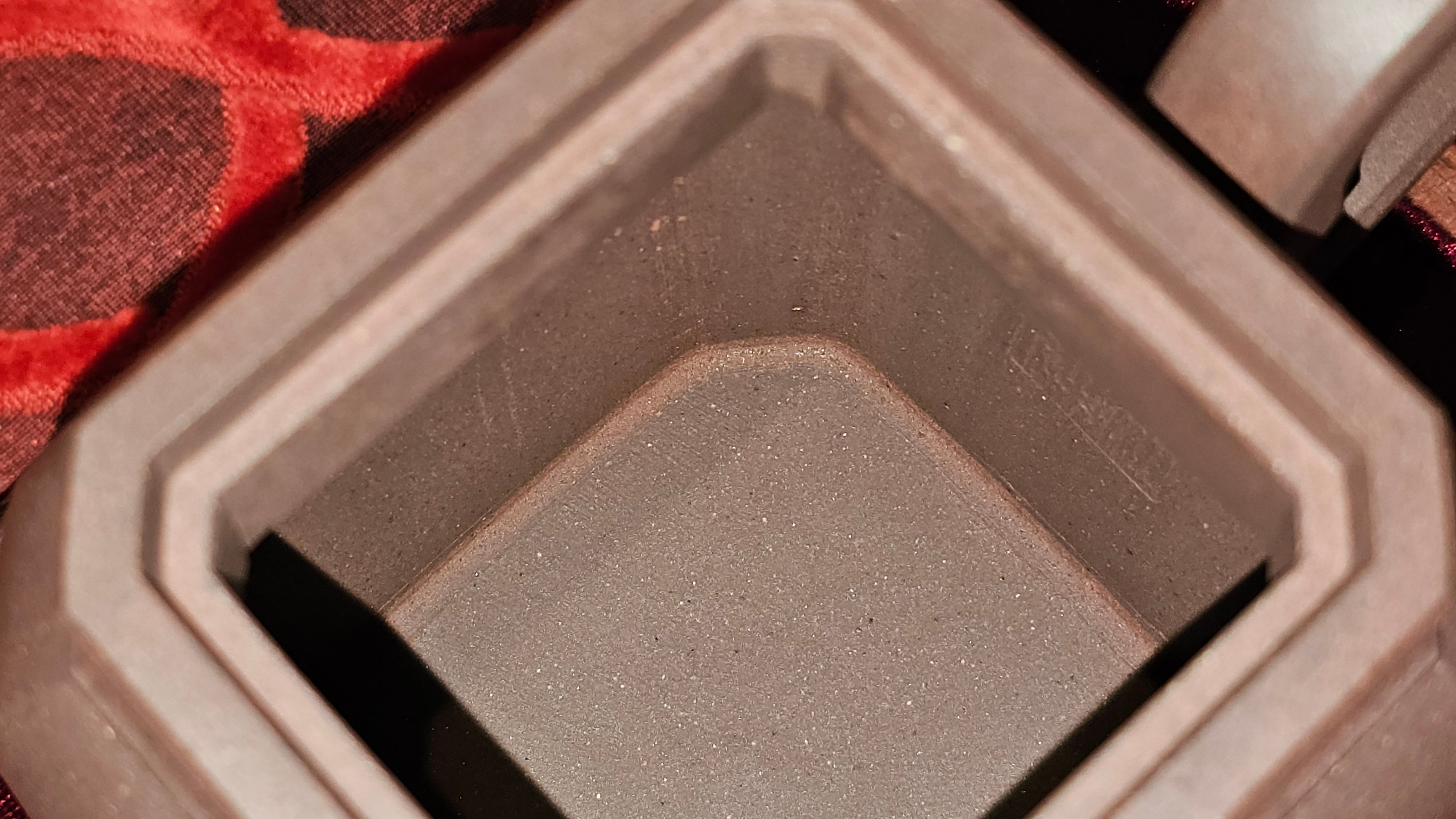 《将军》"Jiang Jun" ~ The General, 405.1ml, Di Cao Qing Zi Ni 底槽青紫泥, Crafted By L2A Senior Consummate Artist Yuan Hui 高级振兴技艺师兼高级工艺美术师~袁辉 ~ Congratulations to Mr A.A.! 0455hrs 18th Oct 2025, Port Franks! Canada🇨🇦.