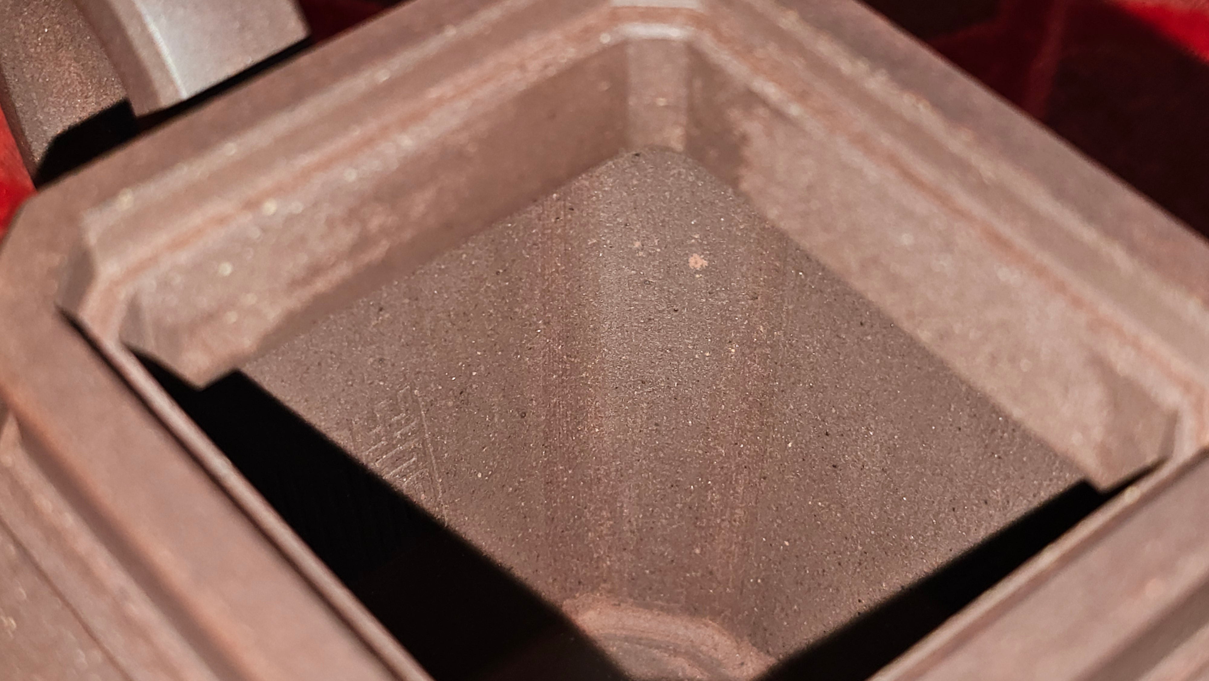 《将军》"Jiang Jun" ~ The General, 405.1ml, Di Cao Qing Zi Ni 底槽青紫泥, Crafted By L2A Senior Consummate Artist Yuan Hui 高级振兴技艺师兼高级工艺美术师~袁辉 ~ Congratulations to Mr A.A.! 0455hrs 18th Oct 2025, Port Franks! Canada🇨🇦.