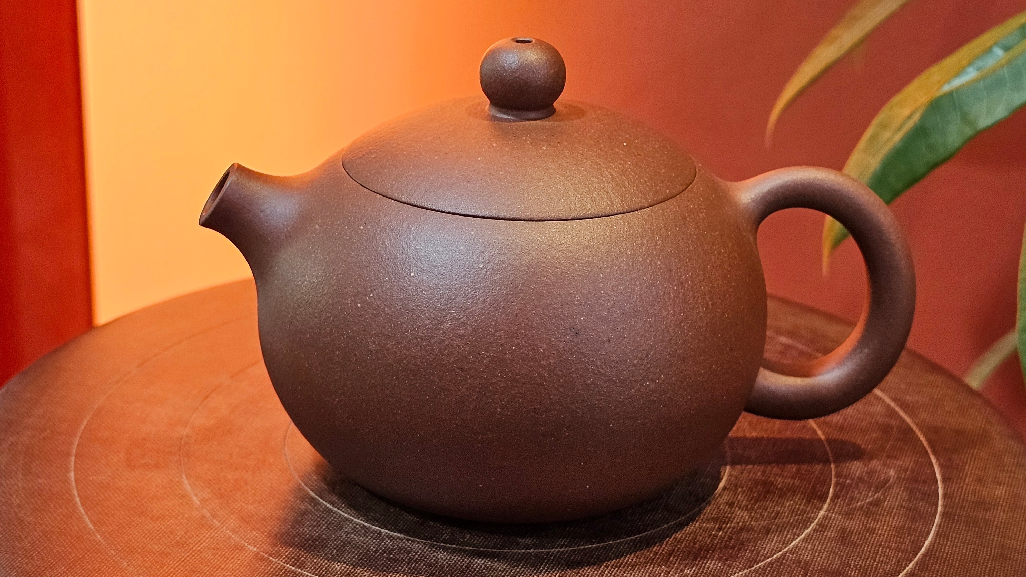 Xi Shi 西施, 160.2ml, Di Cao Qing Zi Ni 底槽青紫泥, by Craftsman Gu Xiao Ming 顾小明  ~ Congratulations to Mr S.P.!!, 0759hrs 7th July 2025, North Las Vegas, NV!