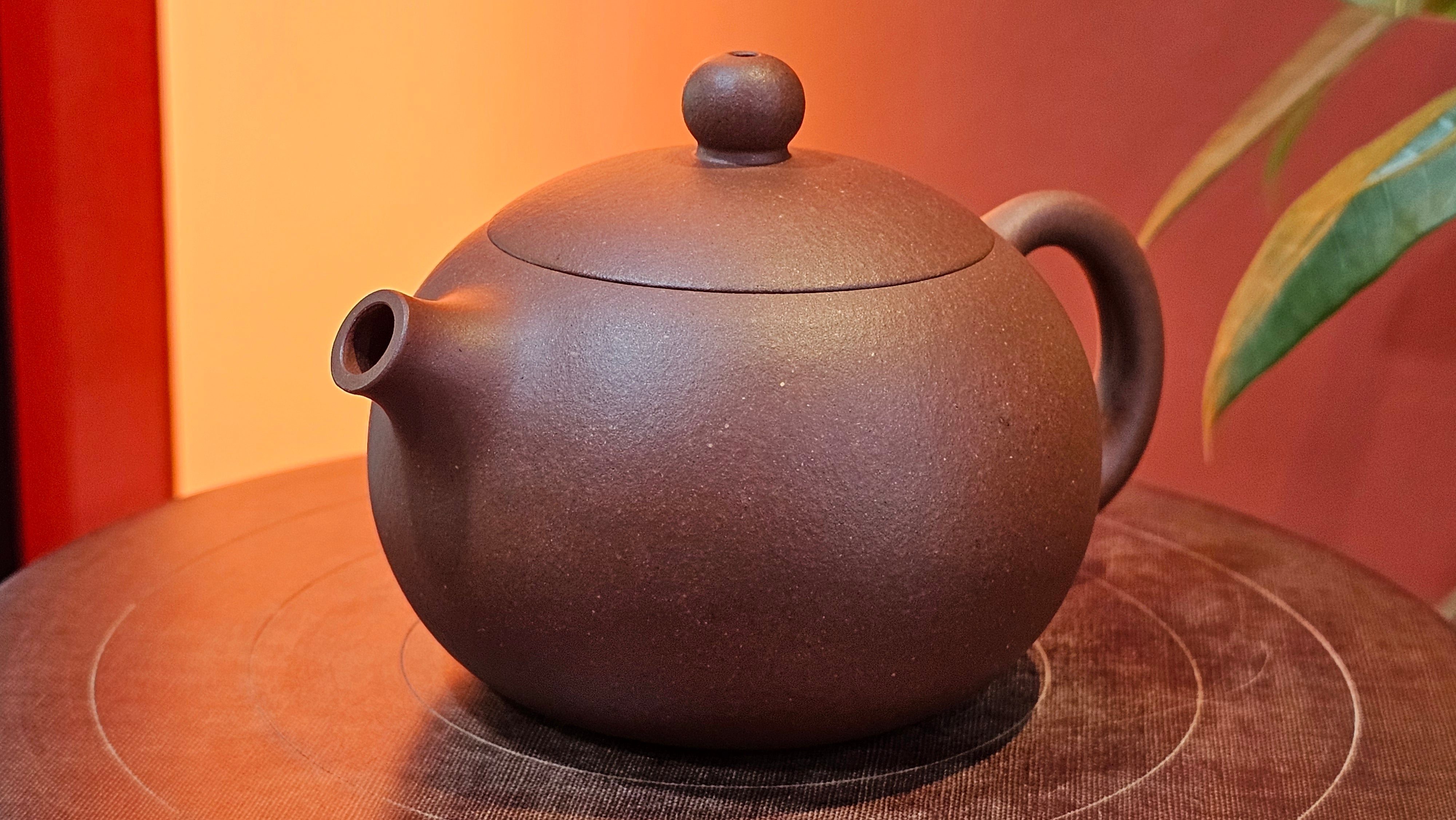 Xi Shi 西施, 160.2ml, Di Cao Qing Zi Ni 底槽青紫泥, by Craftsman Gu Xiao Ming 顾小明  ~ Congratulations to Mr S.P.!!, 0759hrs 7th July 2025, North Las Vegas, NV!