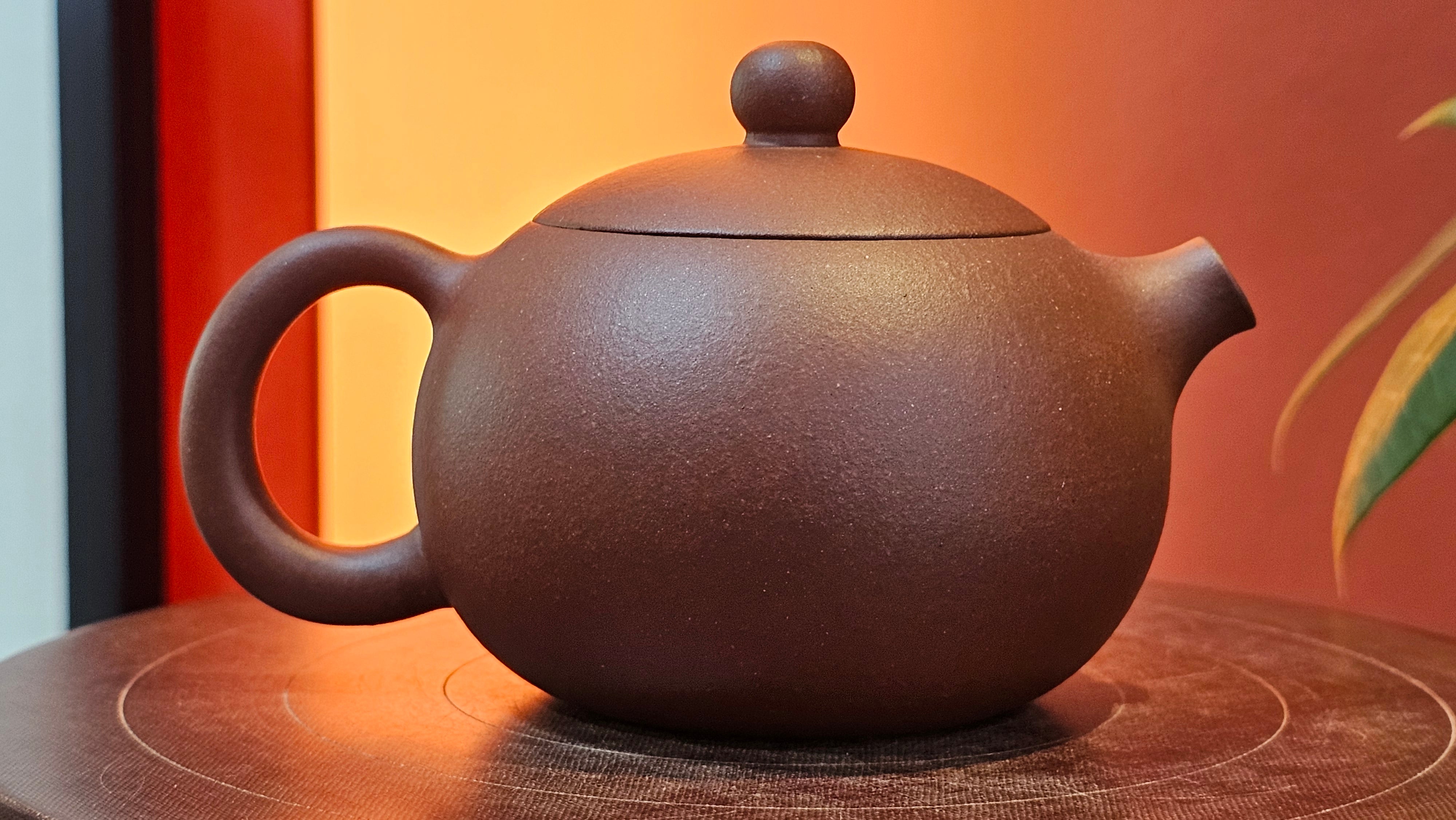 Xi Shi 西施, 160.2ml, Di Cao Qing Zi Ni 底槽青紫泥, by Craftsman Gu Xiao Ming 顾小明  ~ Congratulations to Mr S.P.!!, 0759hrs 7th July 2025, North Las Vegas, NV!