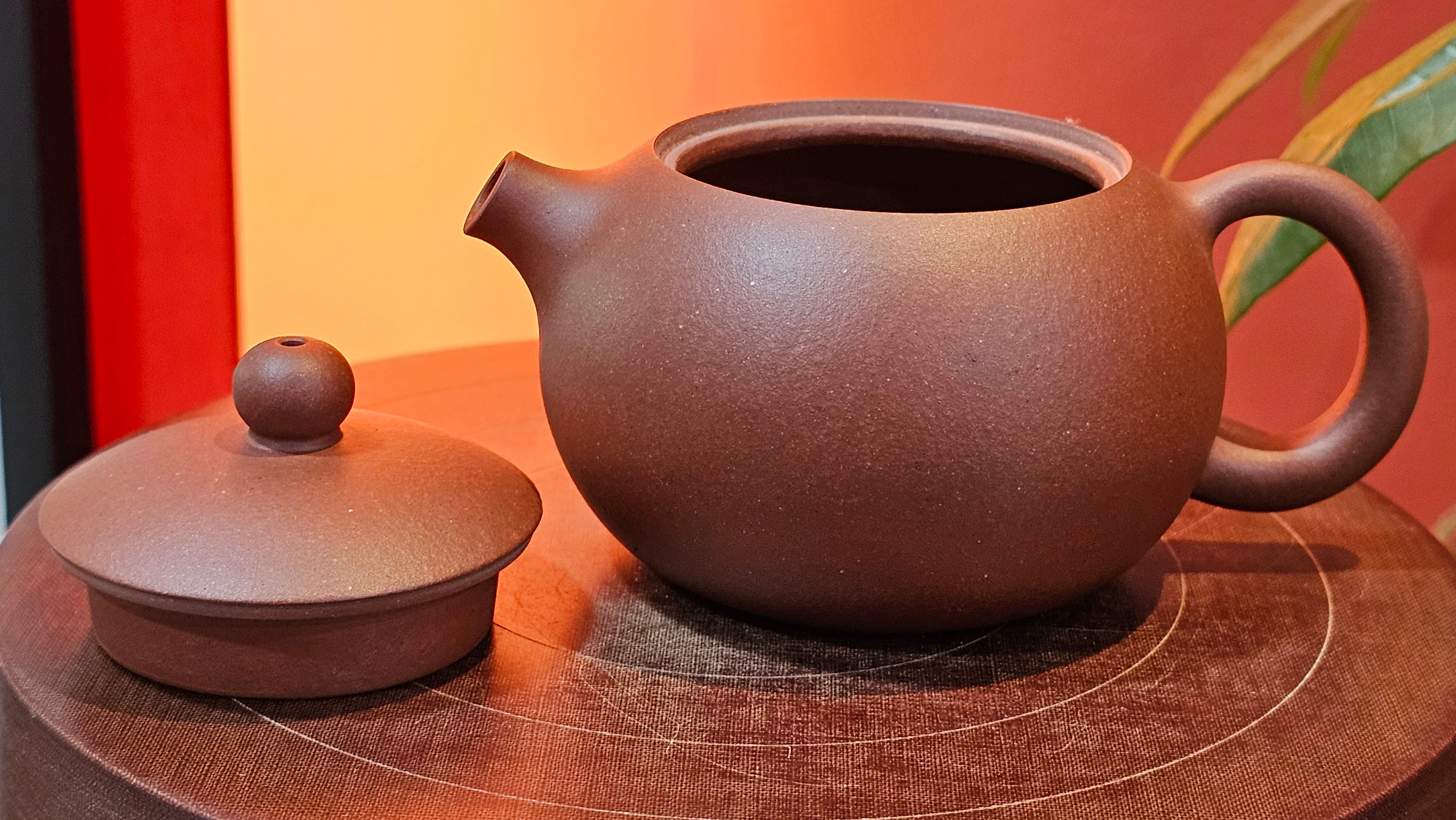 Xi Shi 西施, 160.2ml, Di Cao Qing Zi Ni 底槽青紫泥, by Craftsman Gu Xiao Ming 顾小明  ~ Congratulations to Mr S.P.!!, 0759hrs 7th July 2025, North Las Vegas, NV!